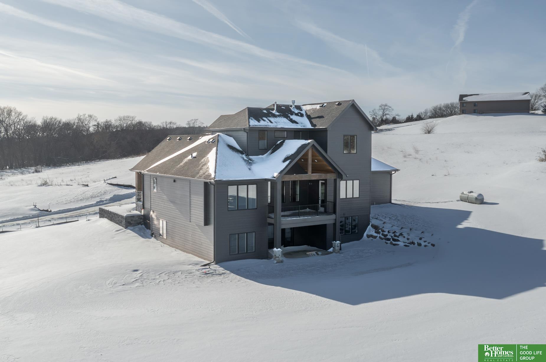 15526 Riha Circle