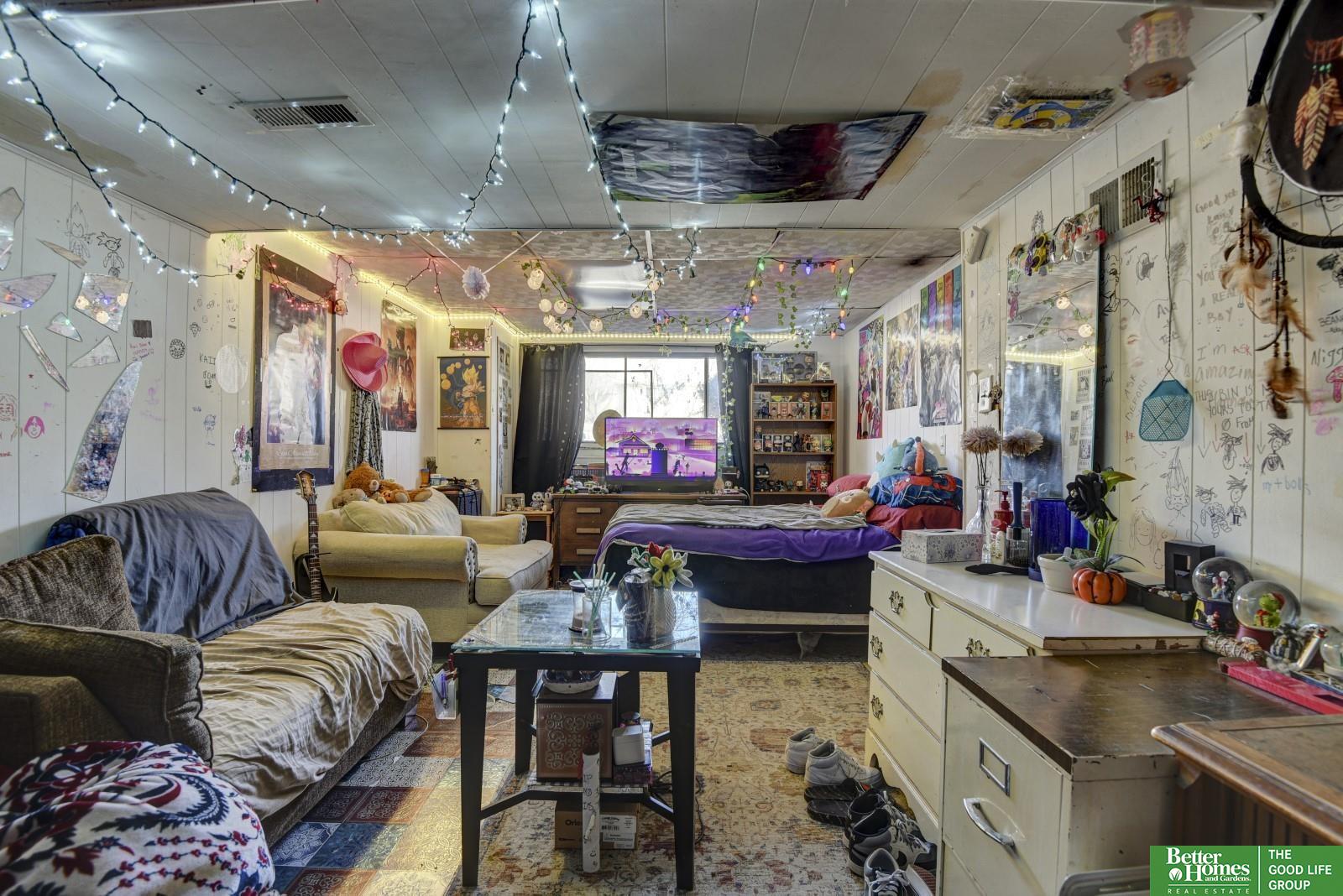 4611 Schroeder Drive
