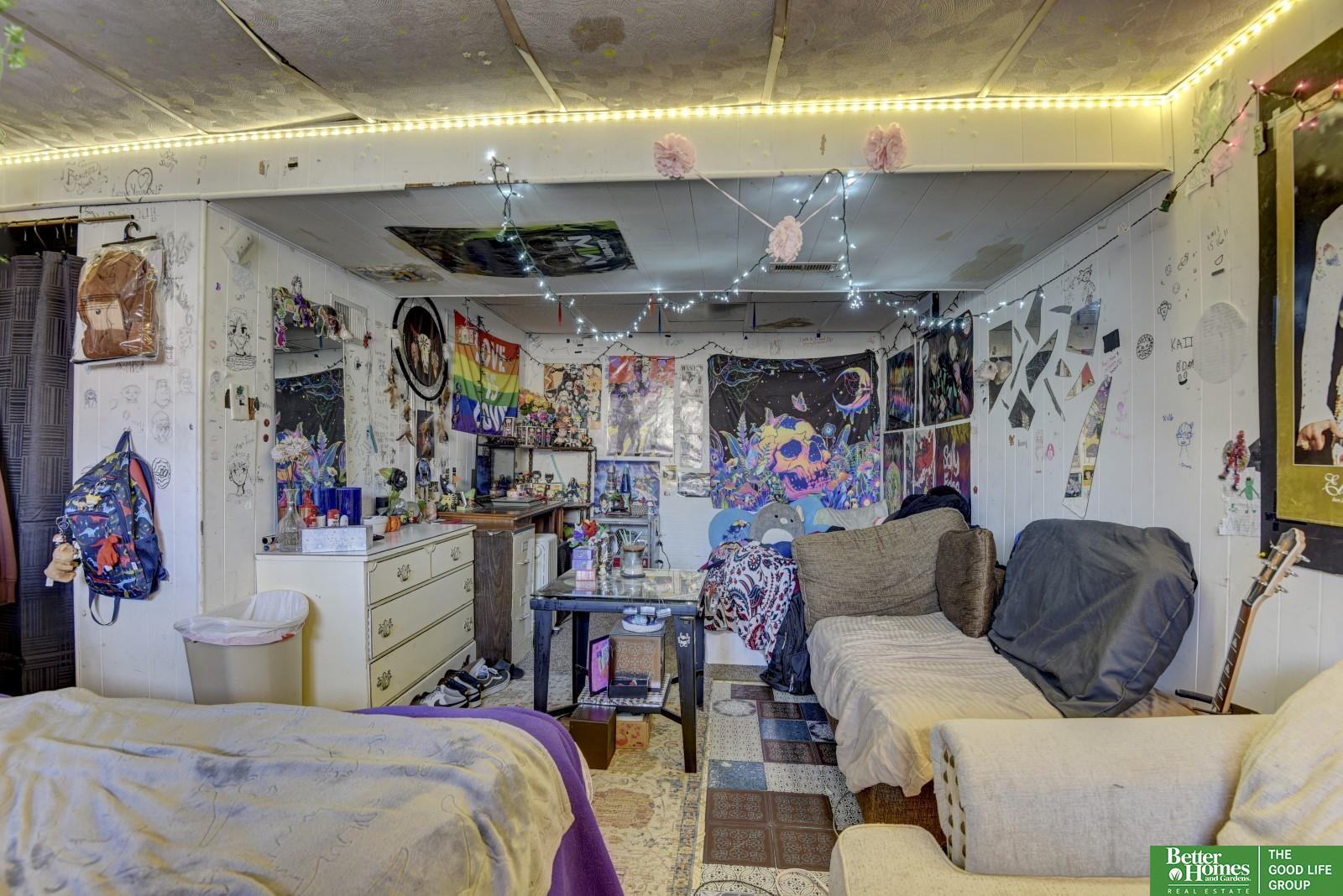 4611 Schroeder Drive