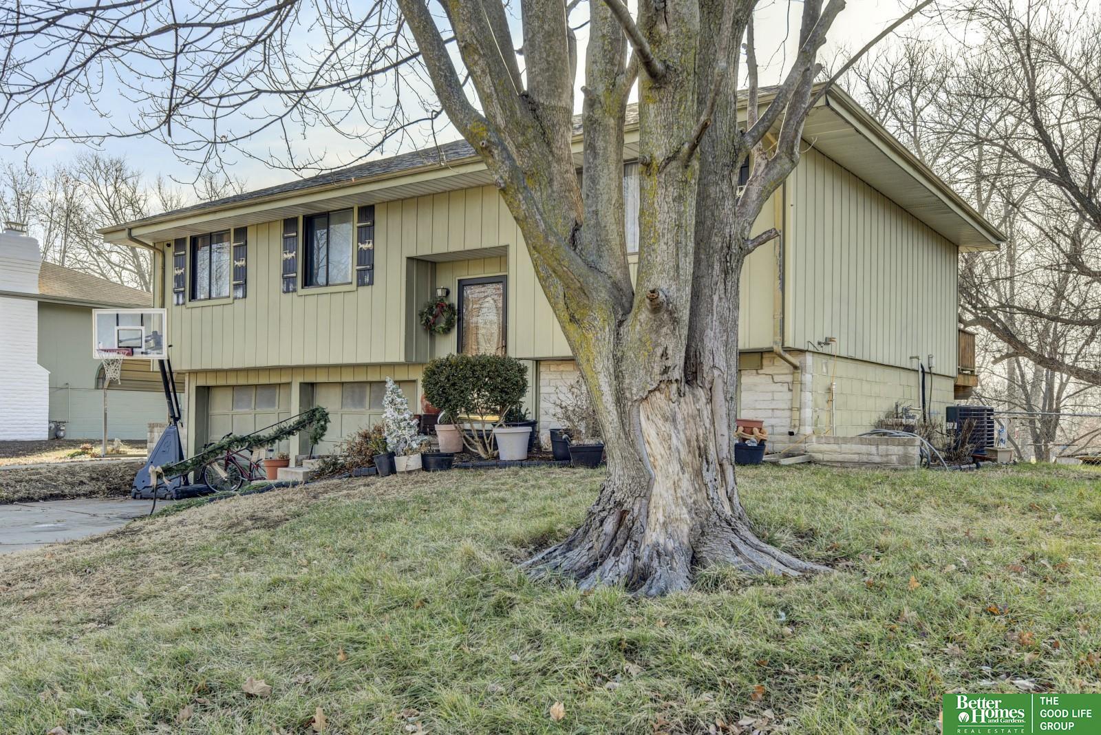 4611 Schroeder Drive