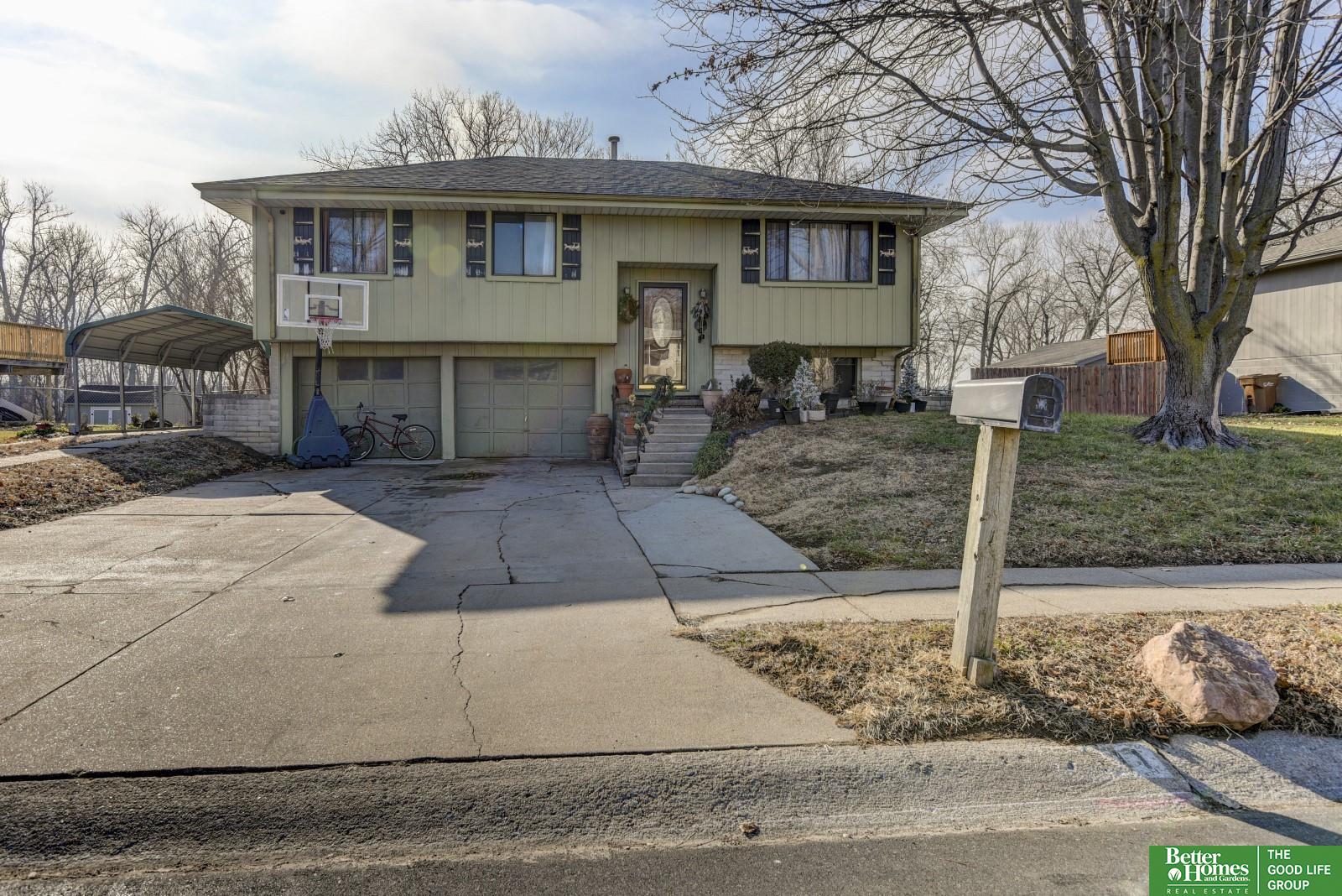 4611 Schroeder Drive