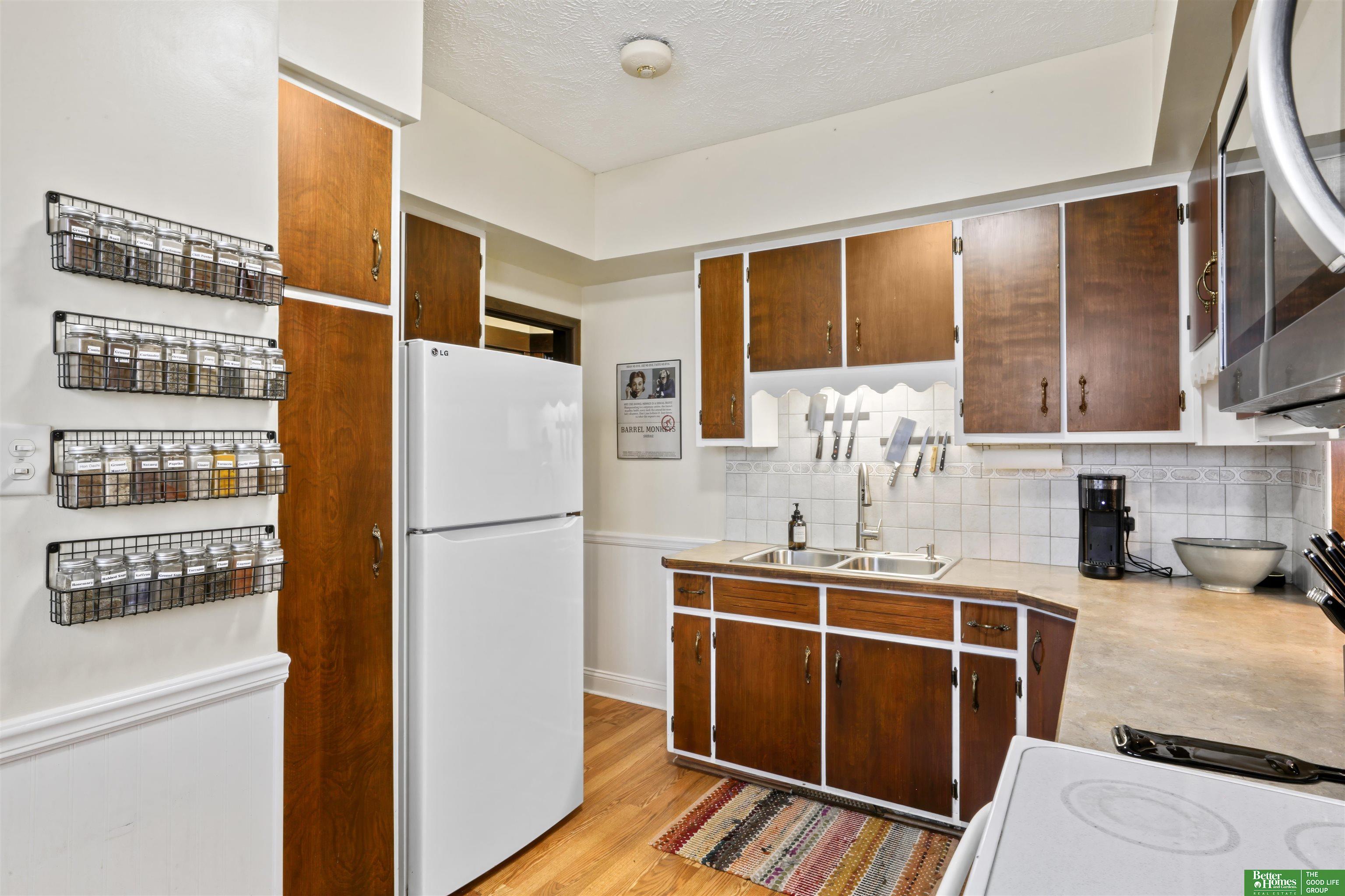 3071 S 32nd Street