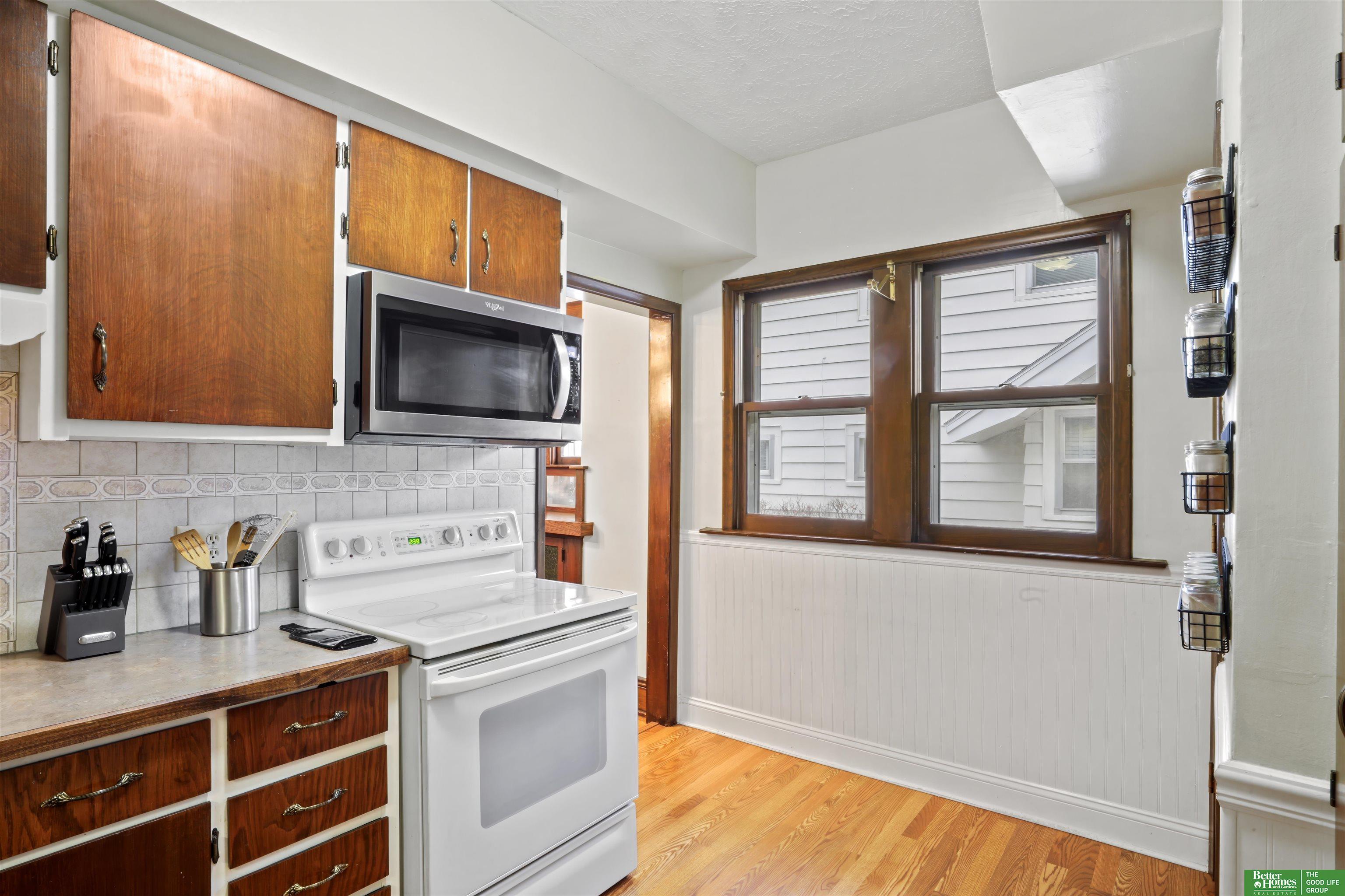 3071 S 32nd Street