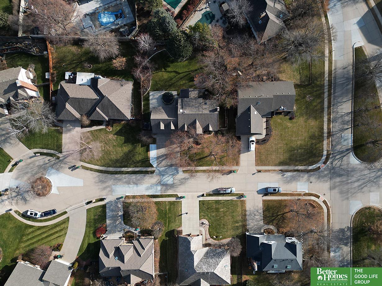 1415 N 131 Avenue Circle