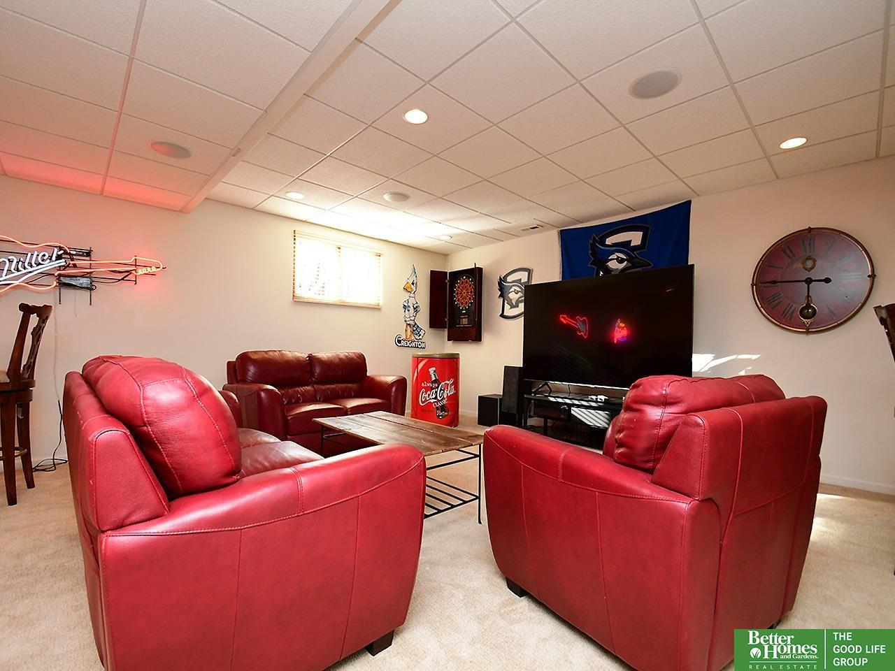 1415 N 131 Avenue Circle