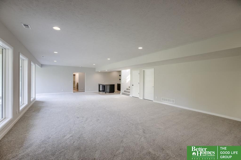 8012 N 166th Street
