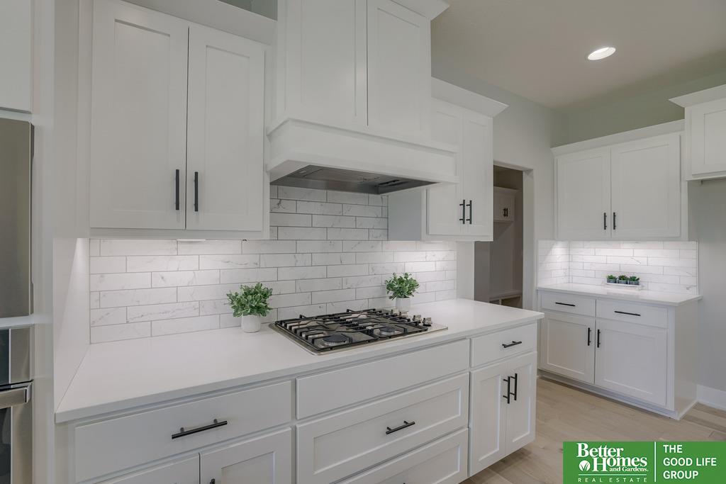 8012 N 166th Street