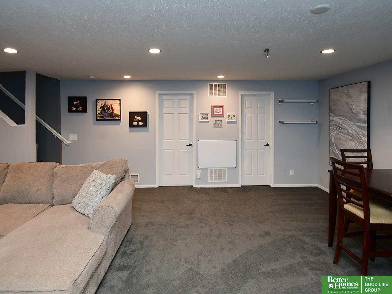 16305 Sherwood Avenue