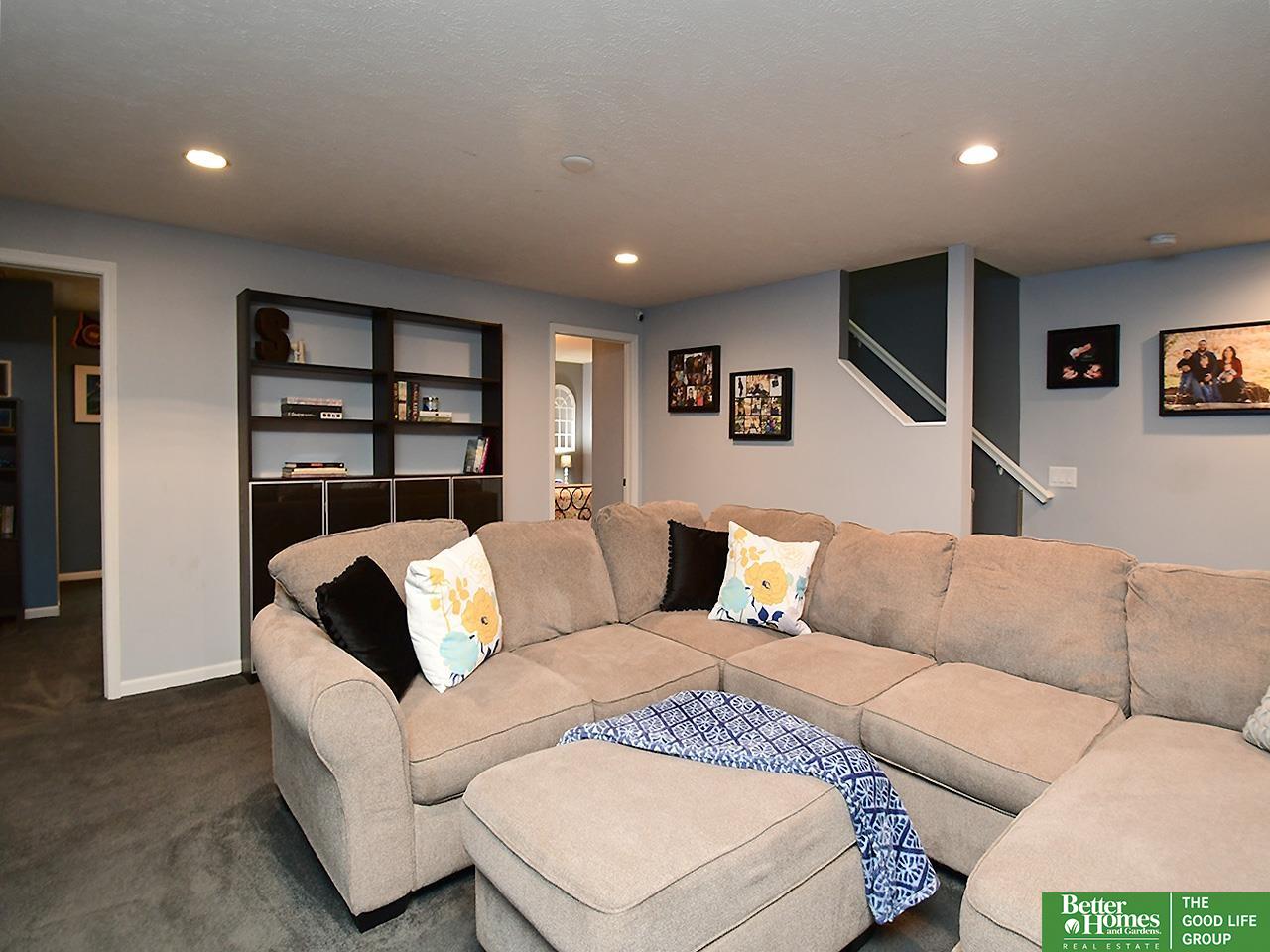 16305 Sherwood Avenue
