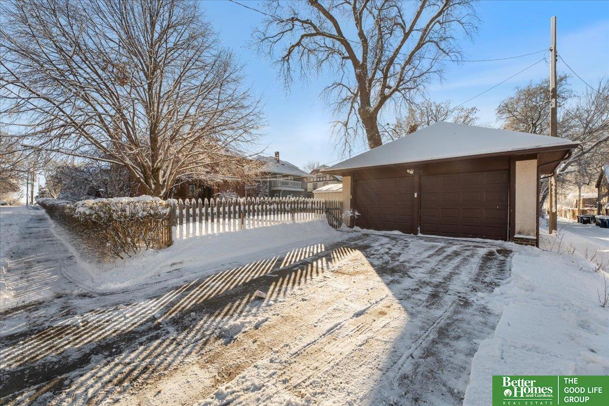 440 N 38 Avenue