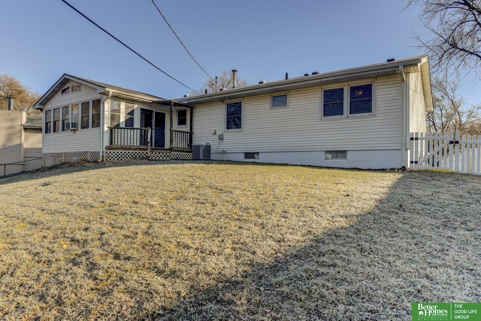 3814 N 88 Circle