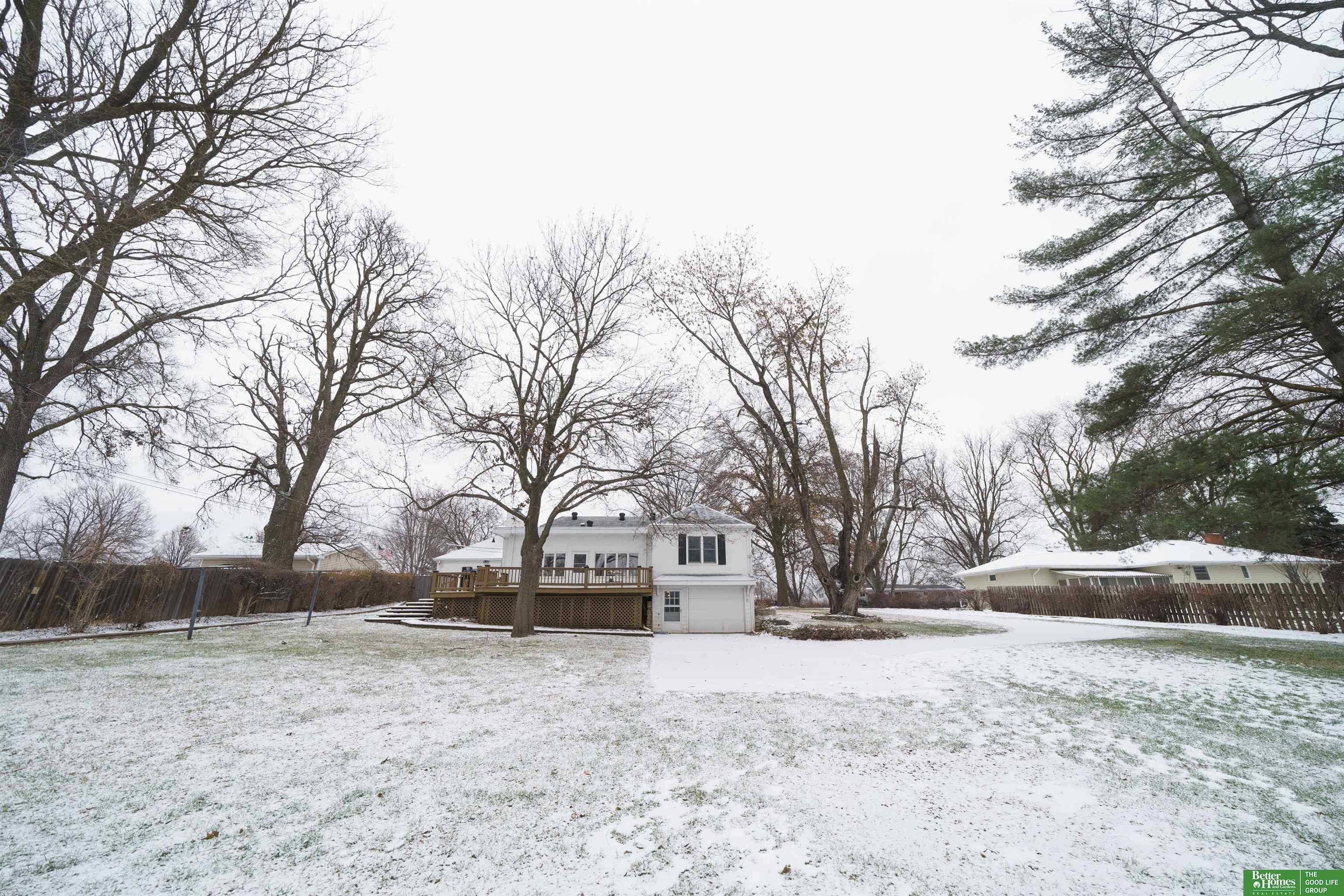 7624 N 58th Street