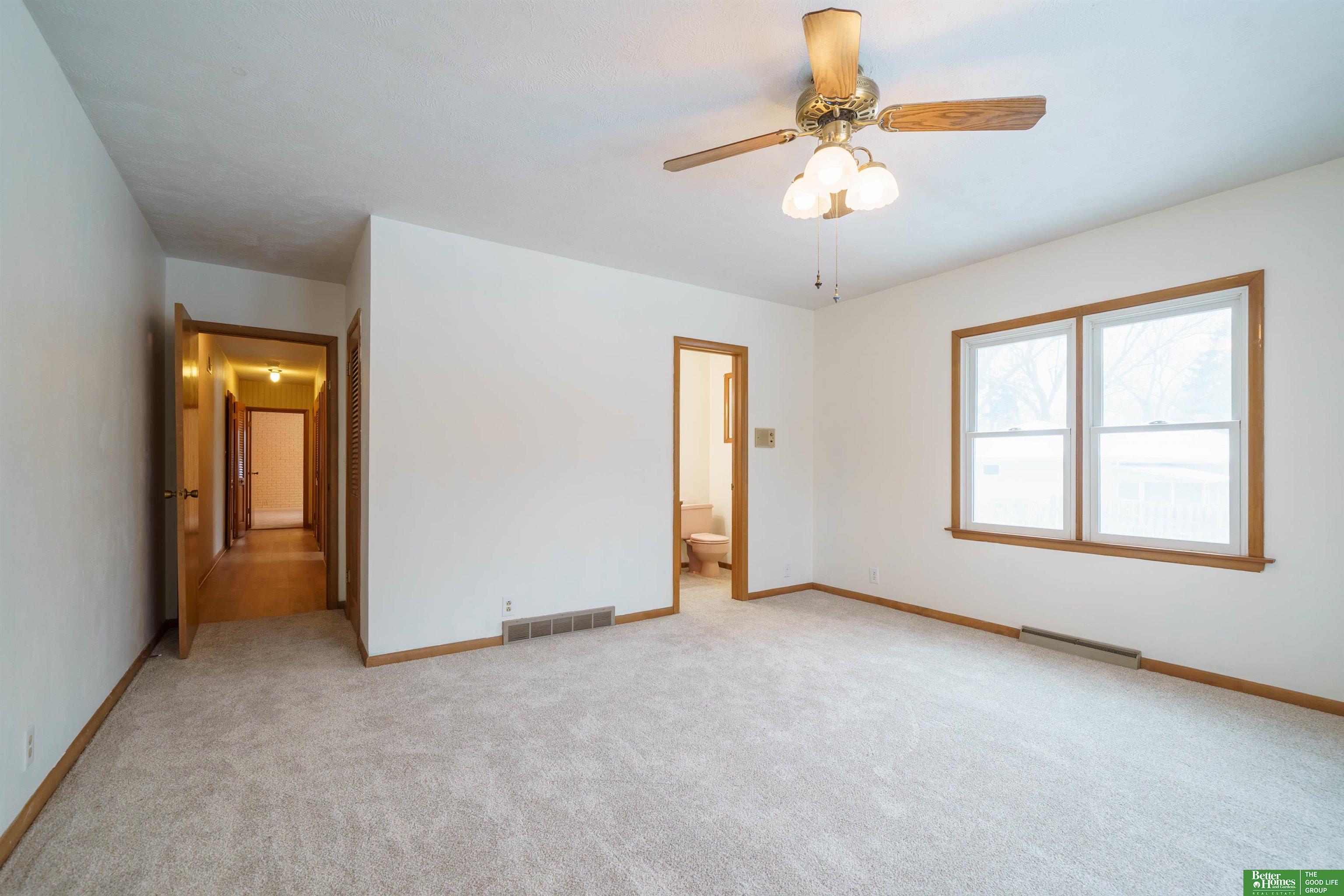 7624 N 58th Street