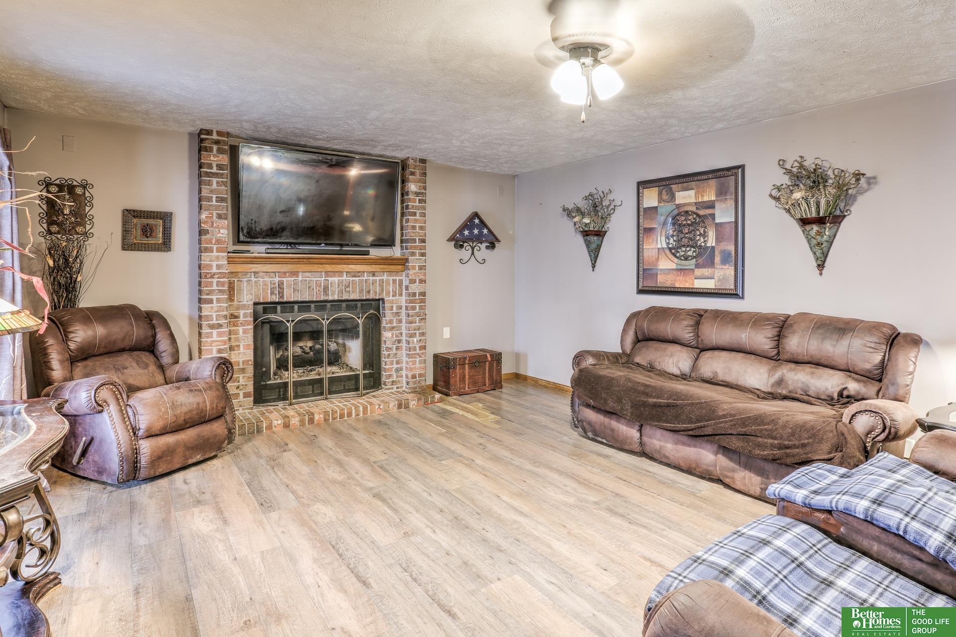 5035 S 164th Street