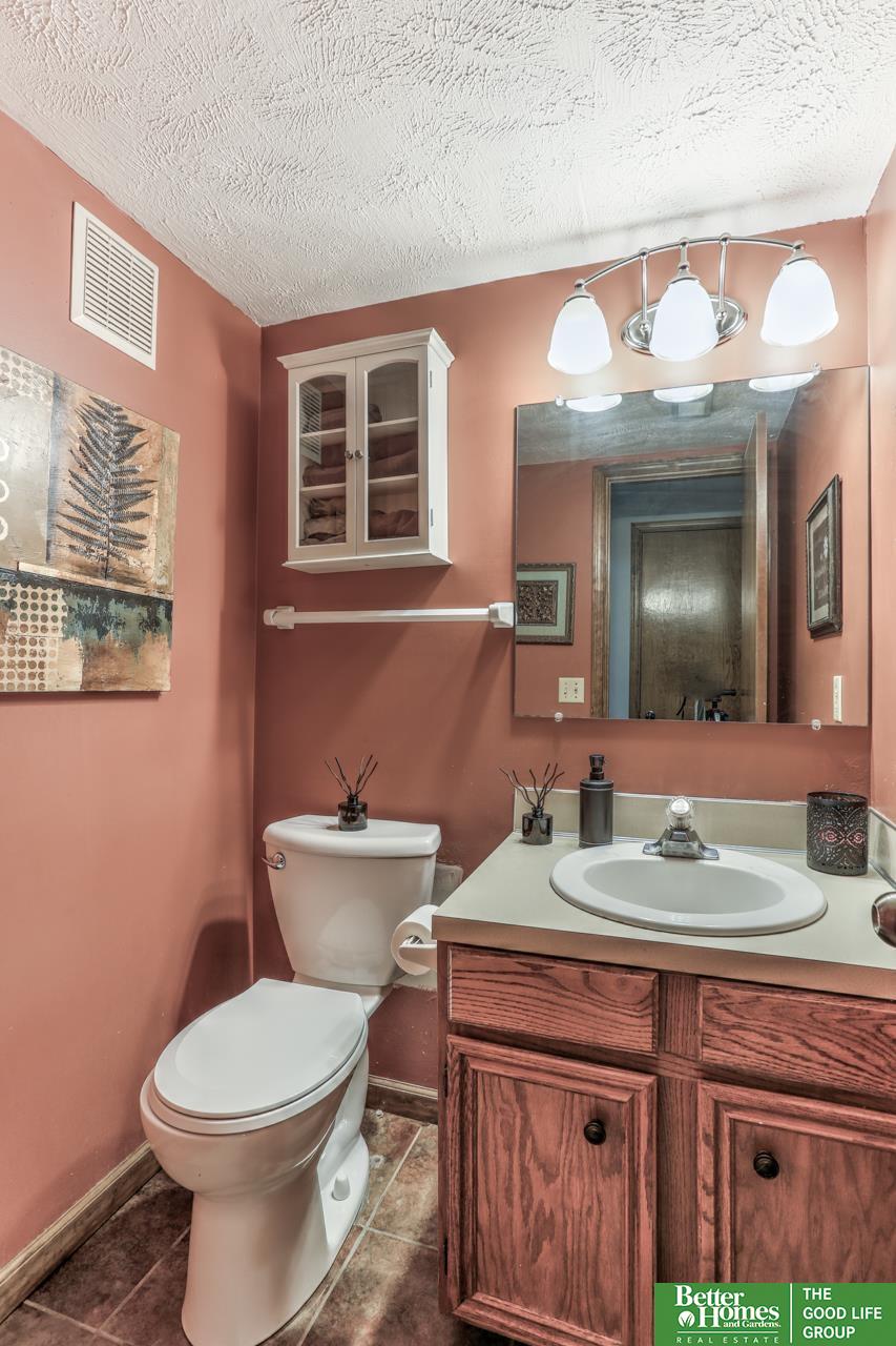 5035 S 164th Street
