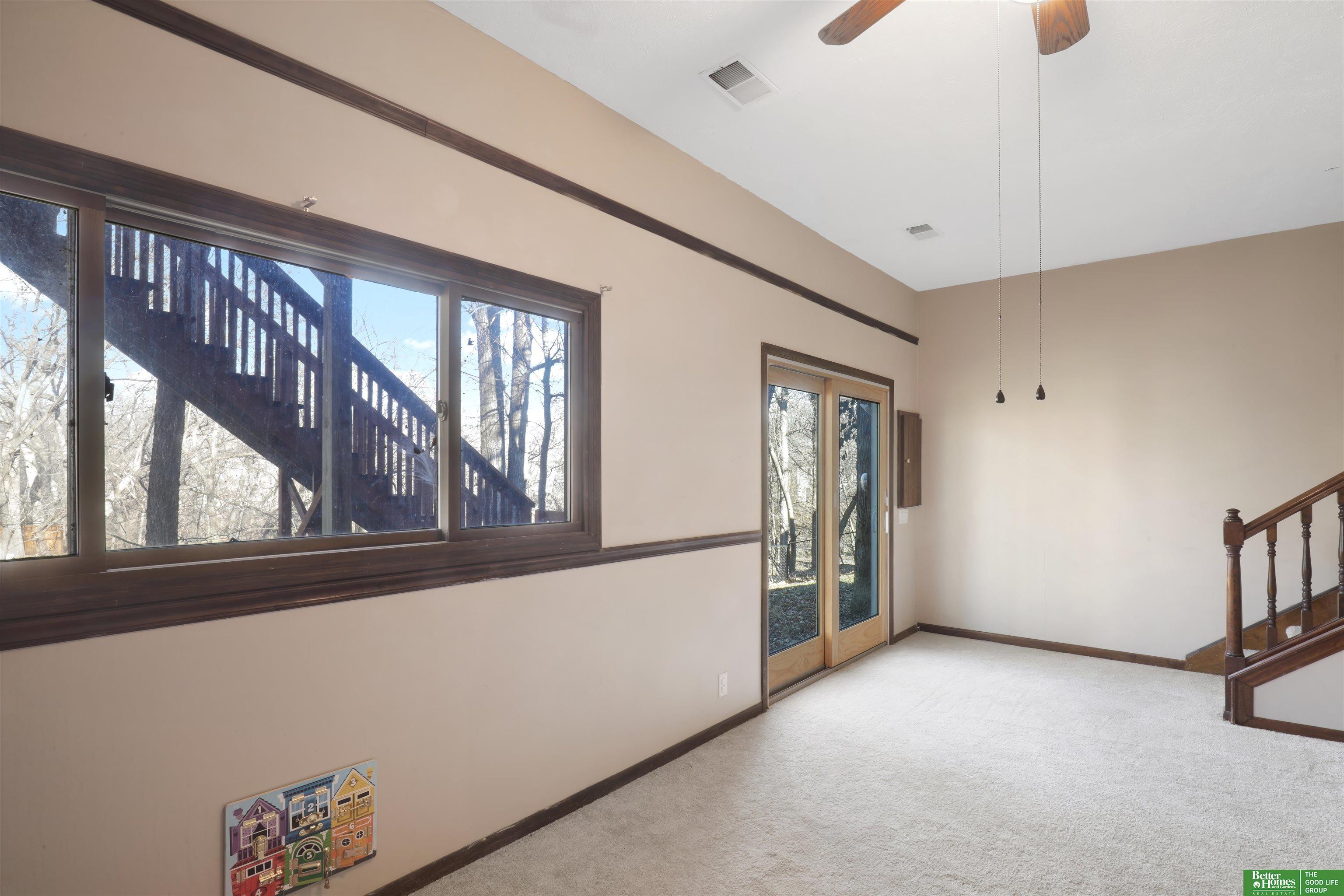 13002 Woodridge Circle