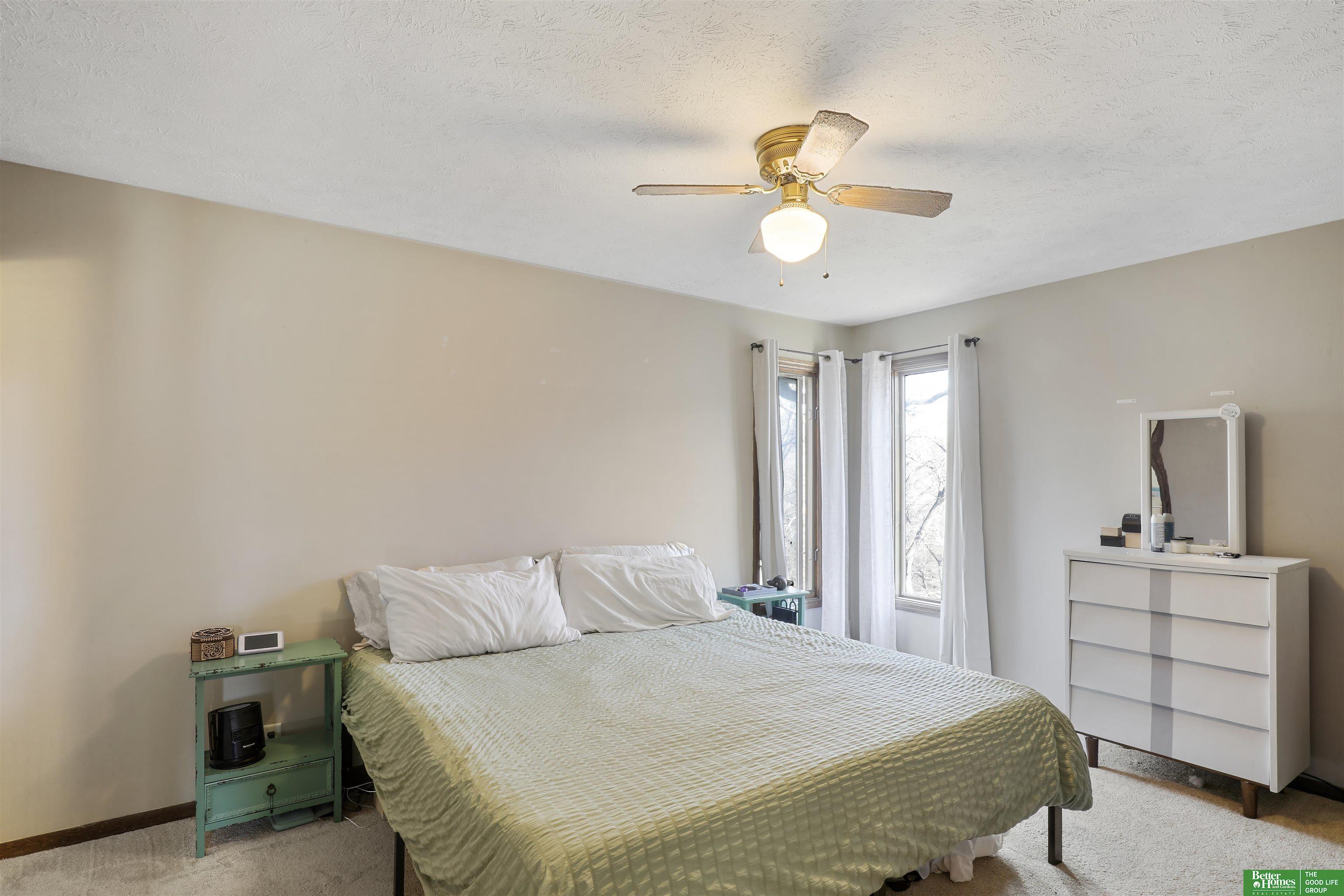 13002 Woodridge Circle