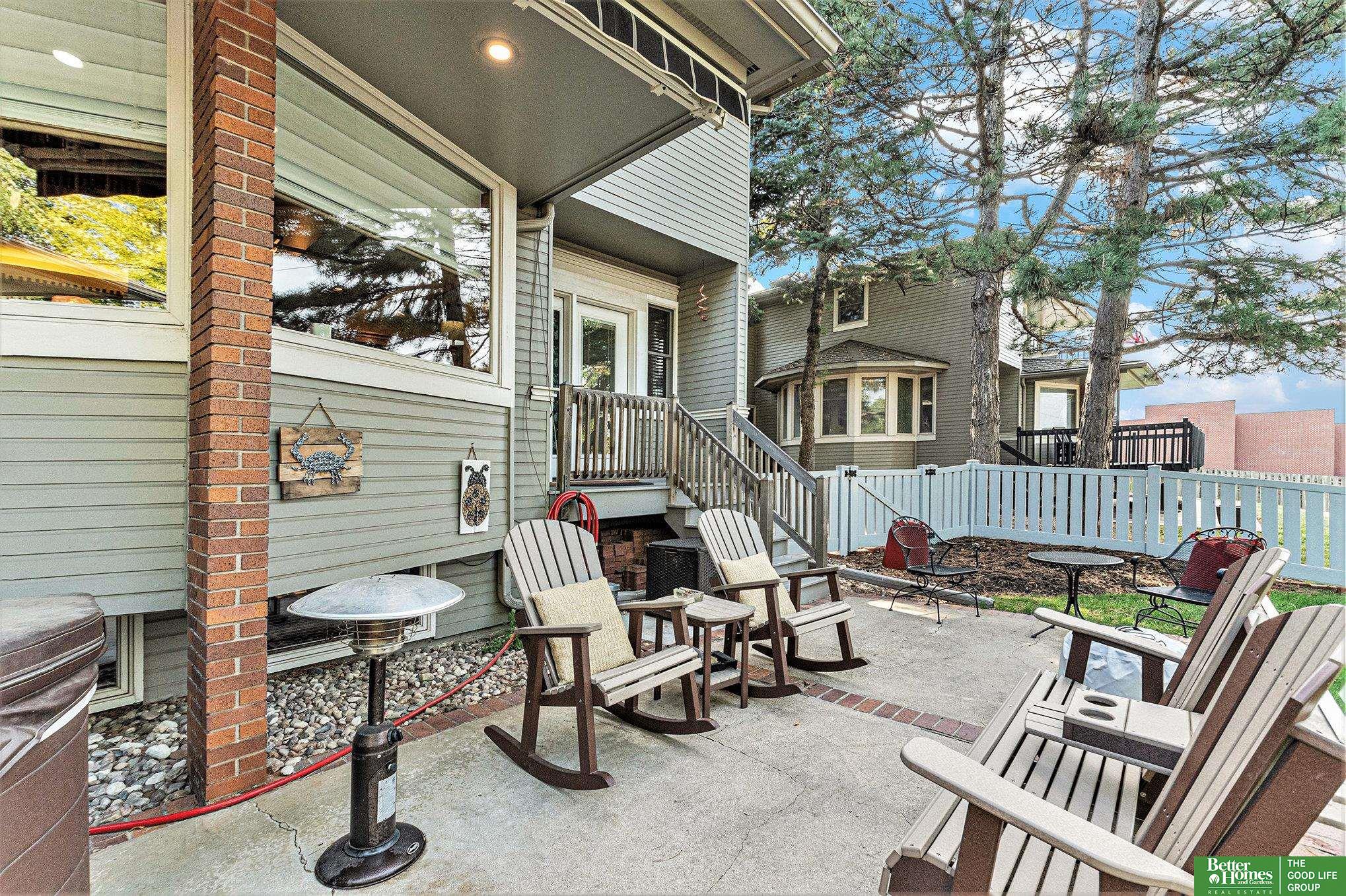2012 N 102nd Street