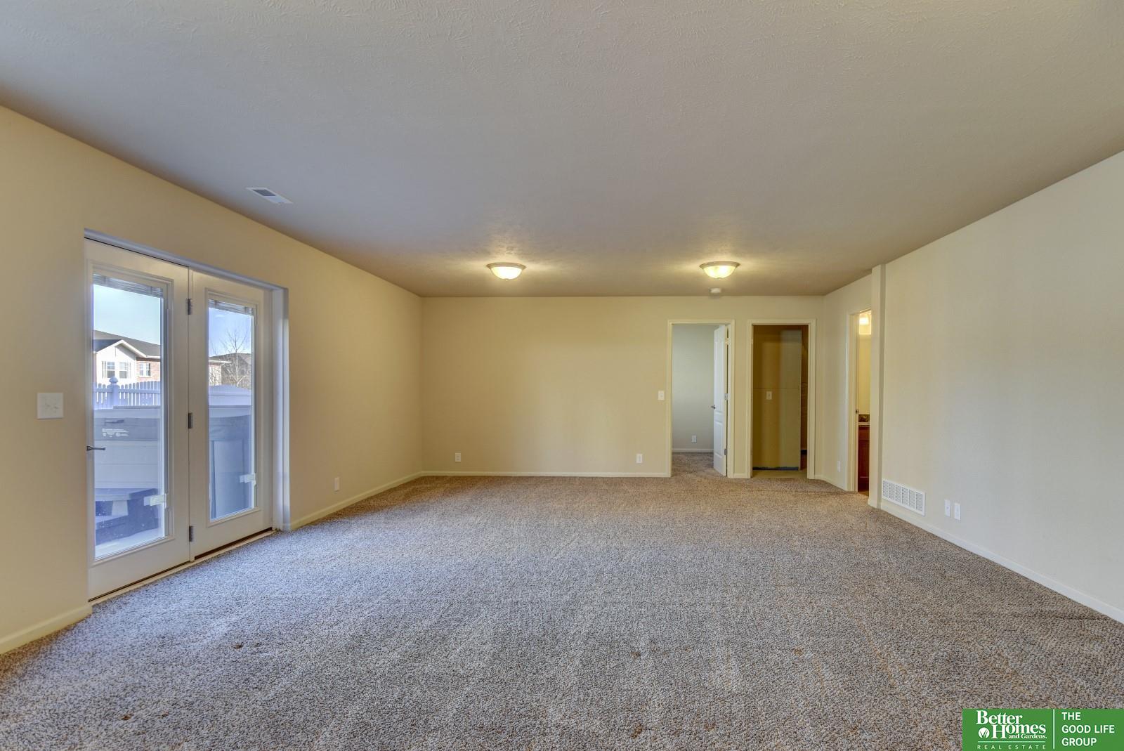 6622 Michael Circle