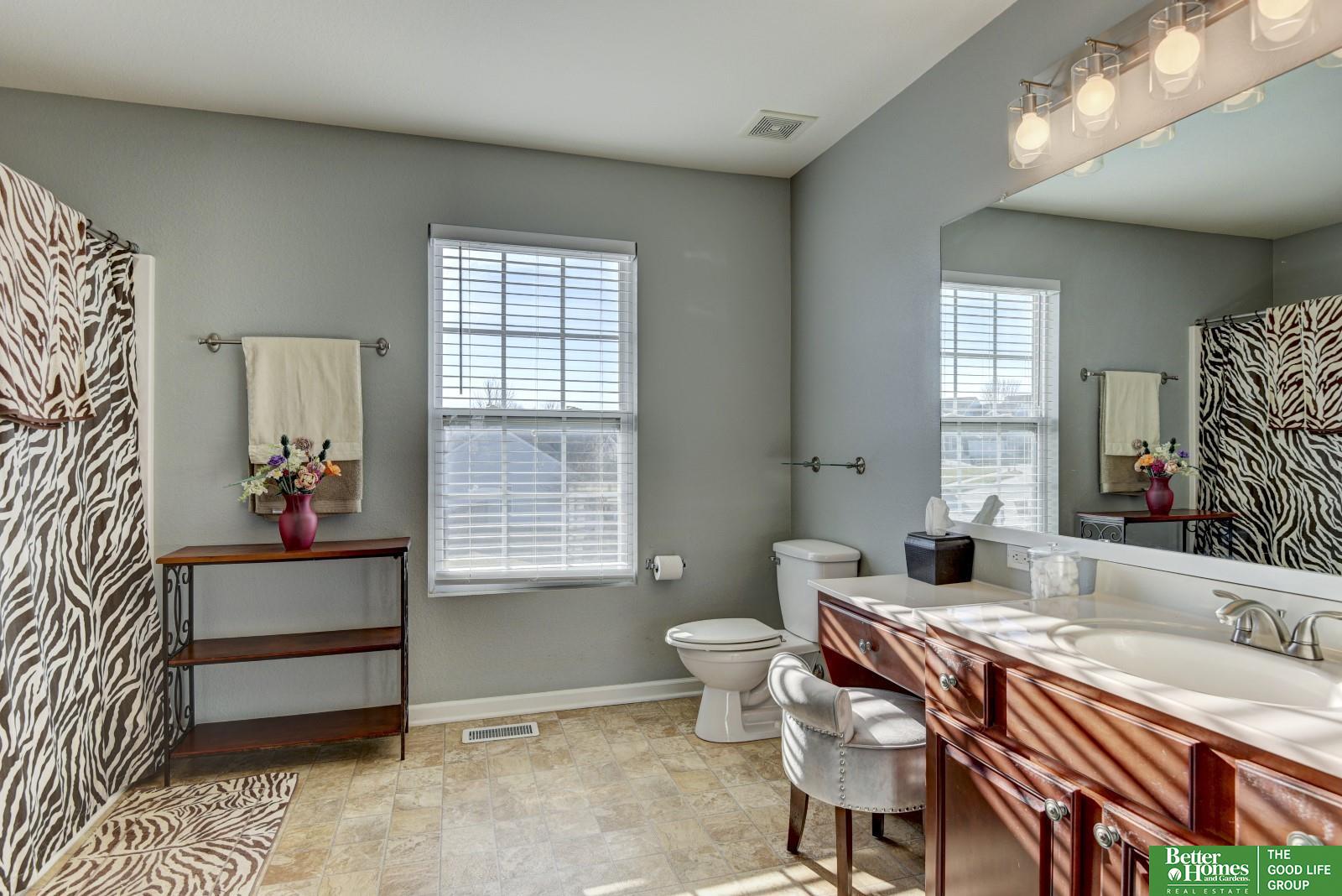 1122 Port Royal Drive