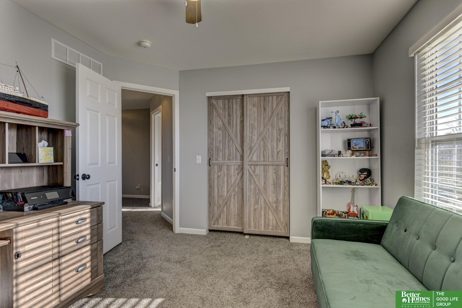 1122 Port Royal Drive