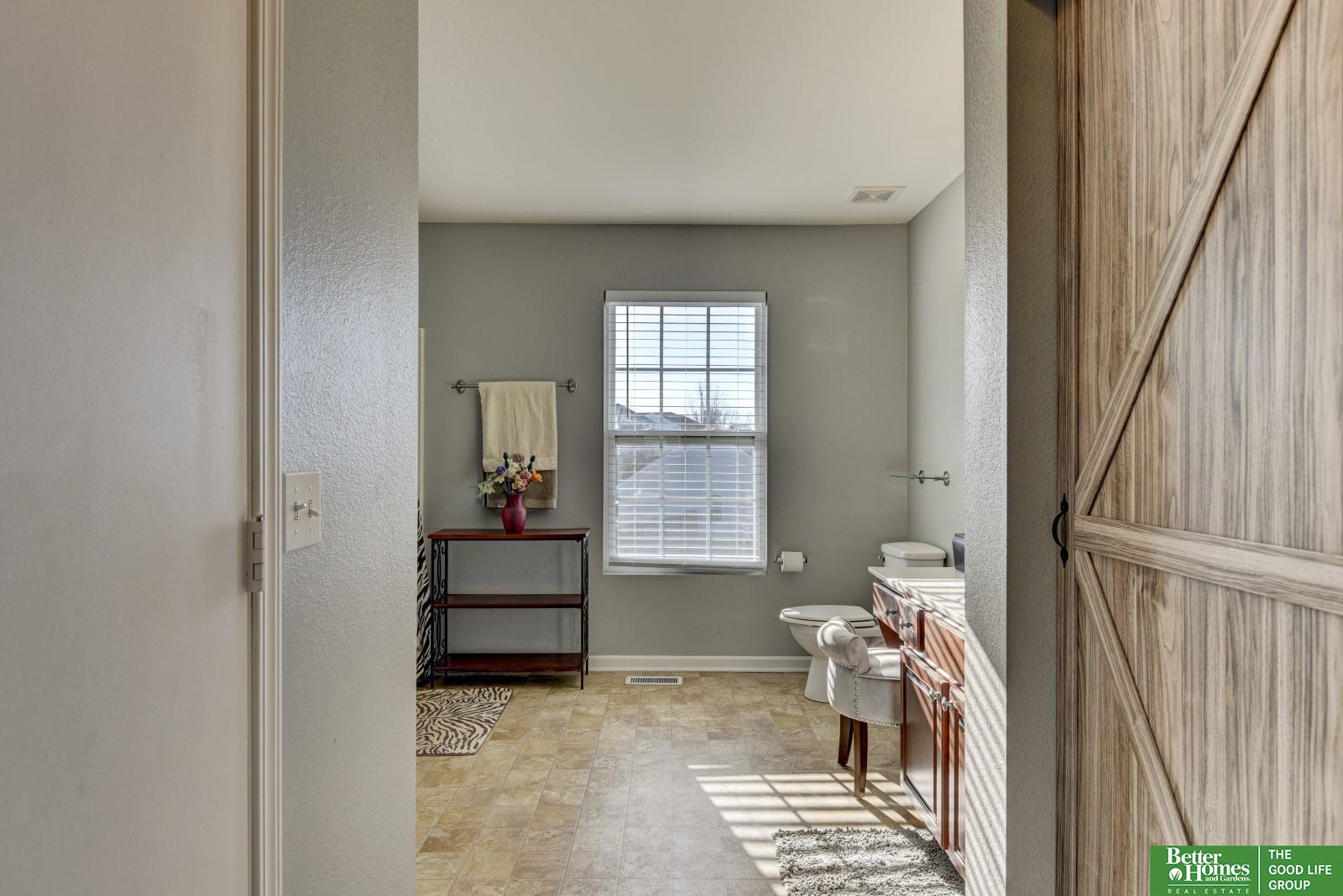 1122 Port Royal Drive
