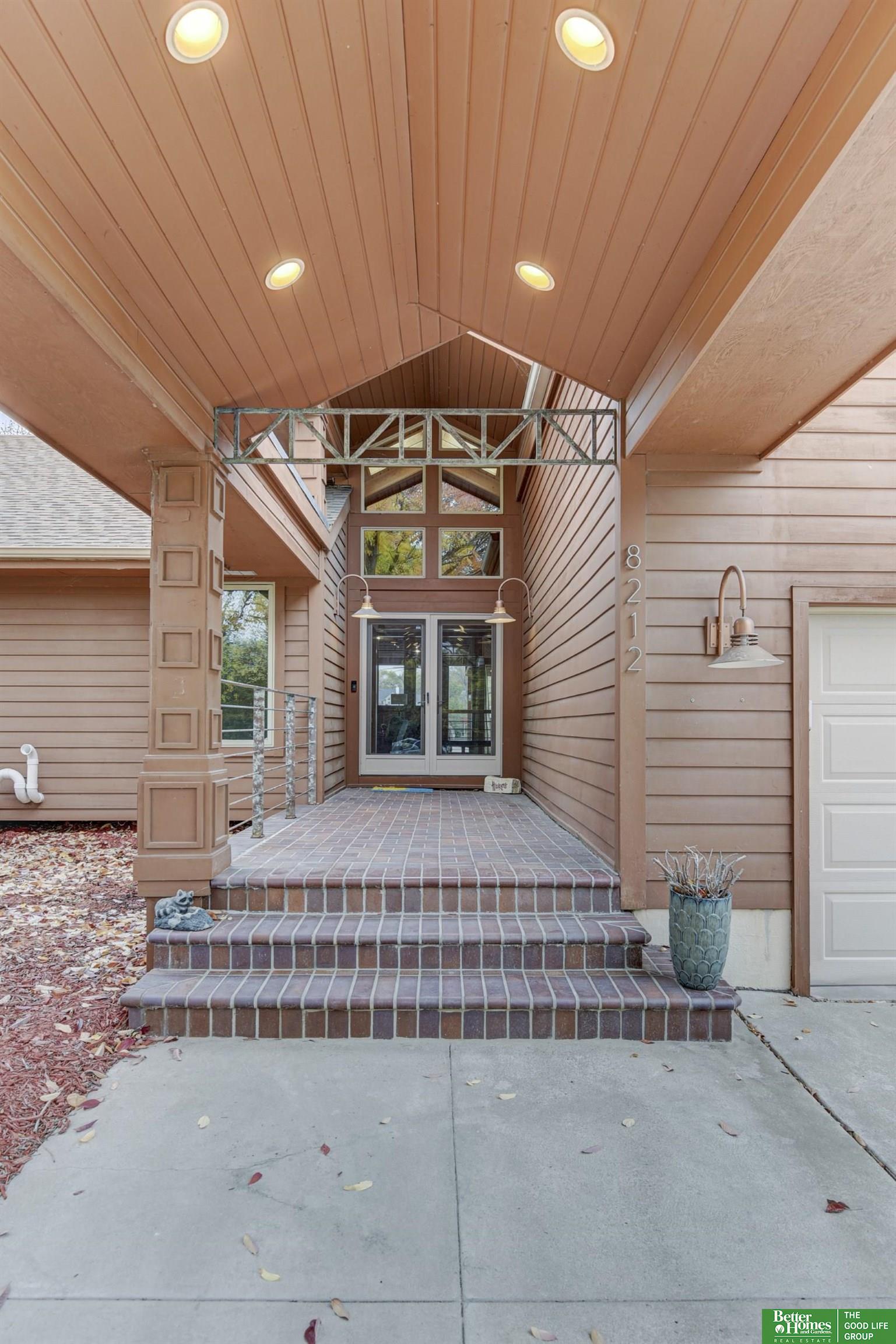 8212 Kauai Drive