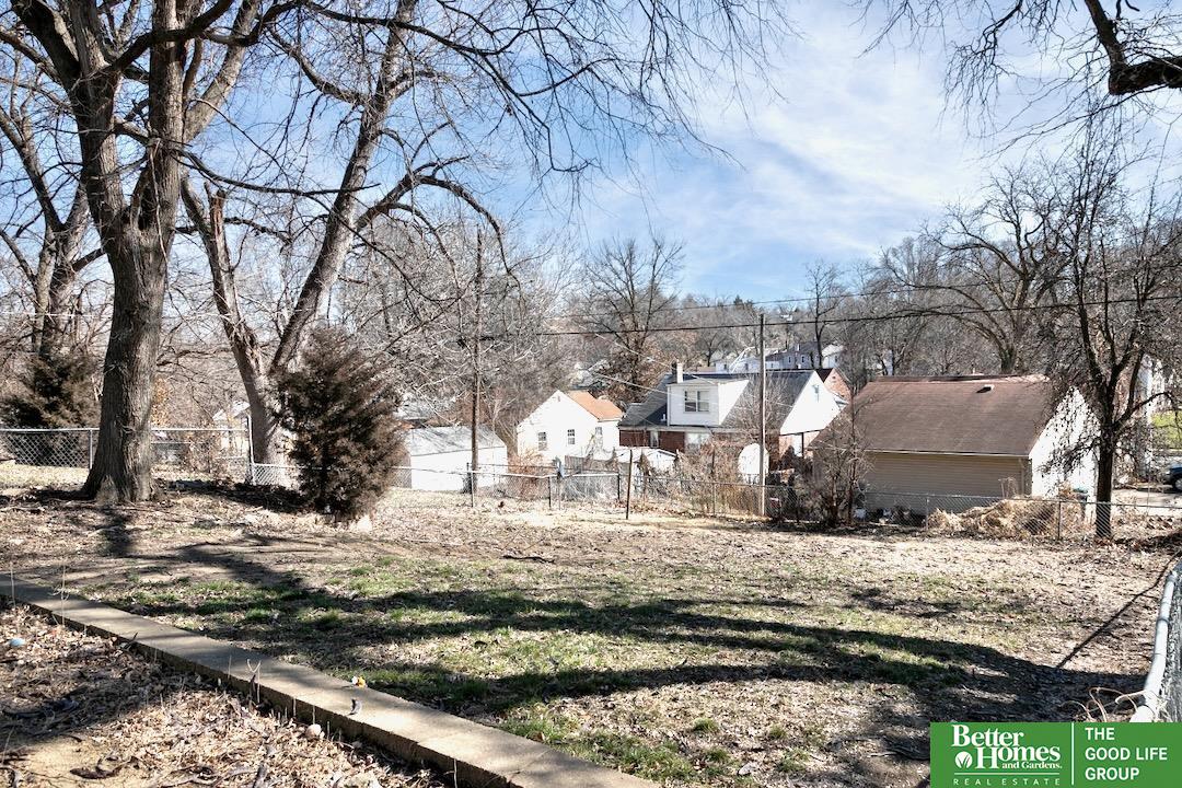 3349 Ernst Street