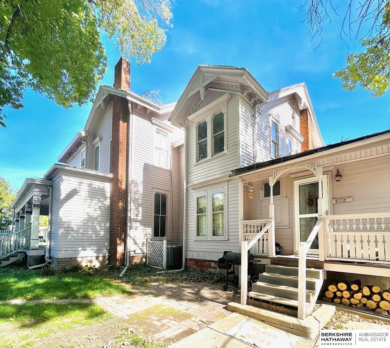 545 E 5 Street