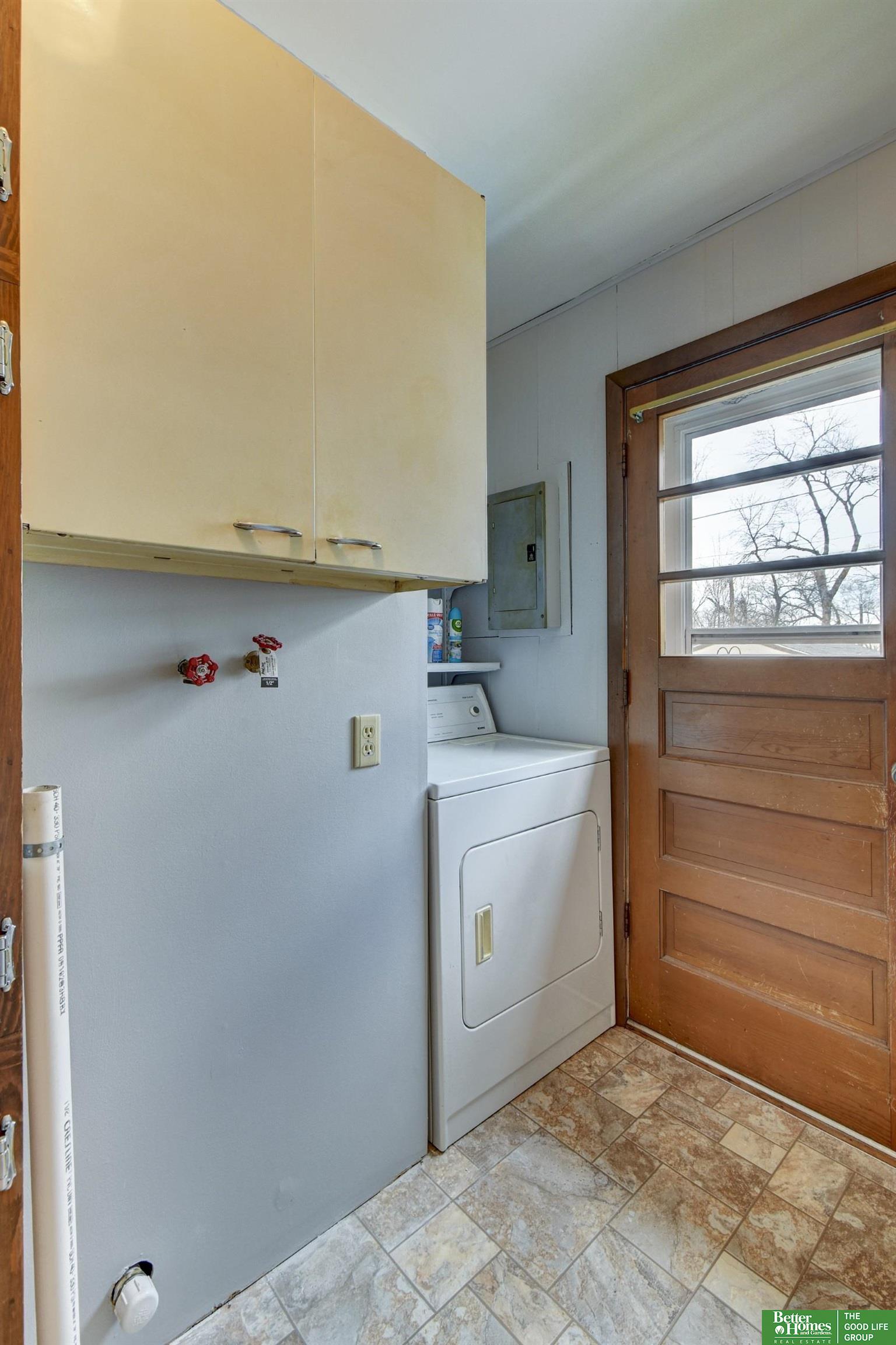 7014 Edna Street