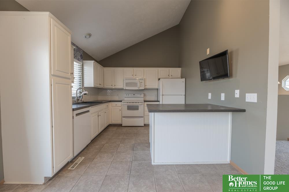 1112 Conestoga Road