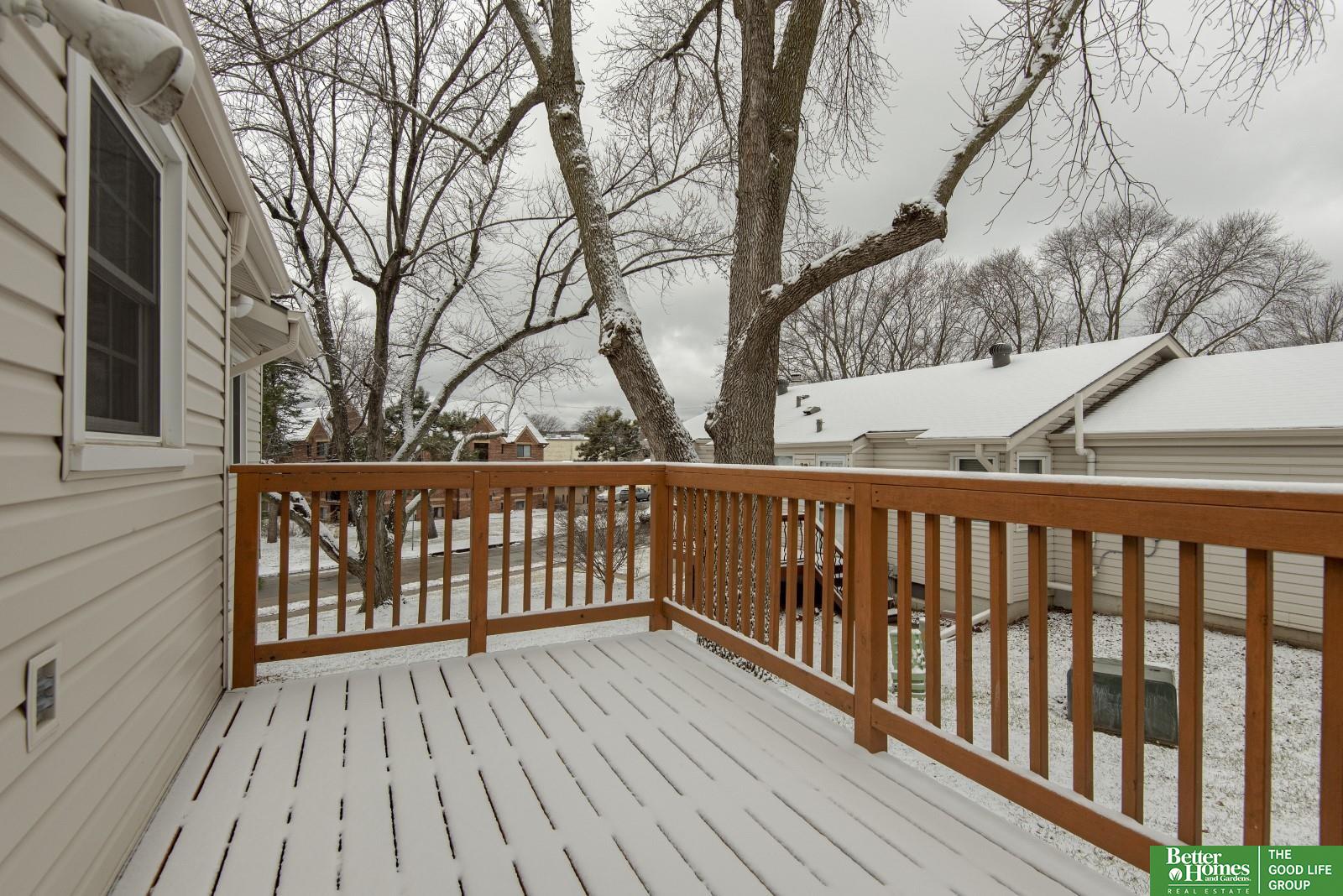 2326 S 118 Court