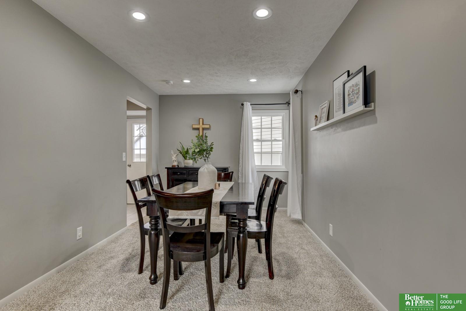 2326 S 118 Court