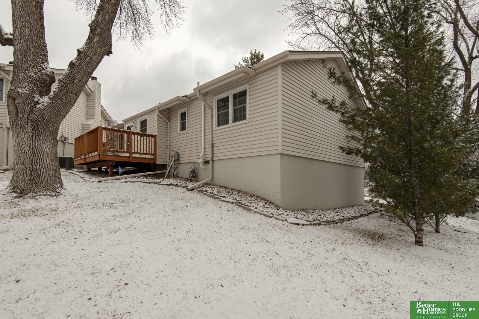 2326 S 118 Court