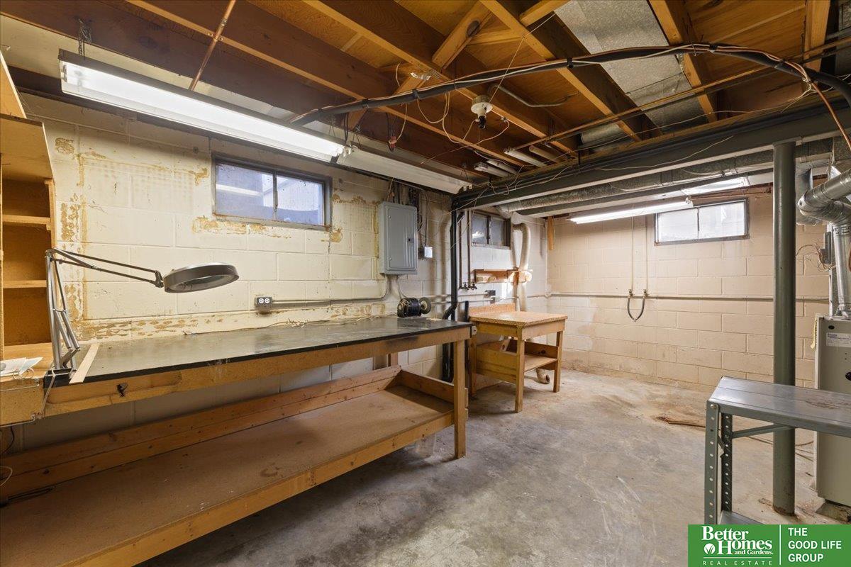 2325 N 70th Street
