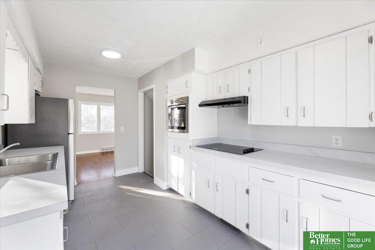 2325 N 70th Street