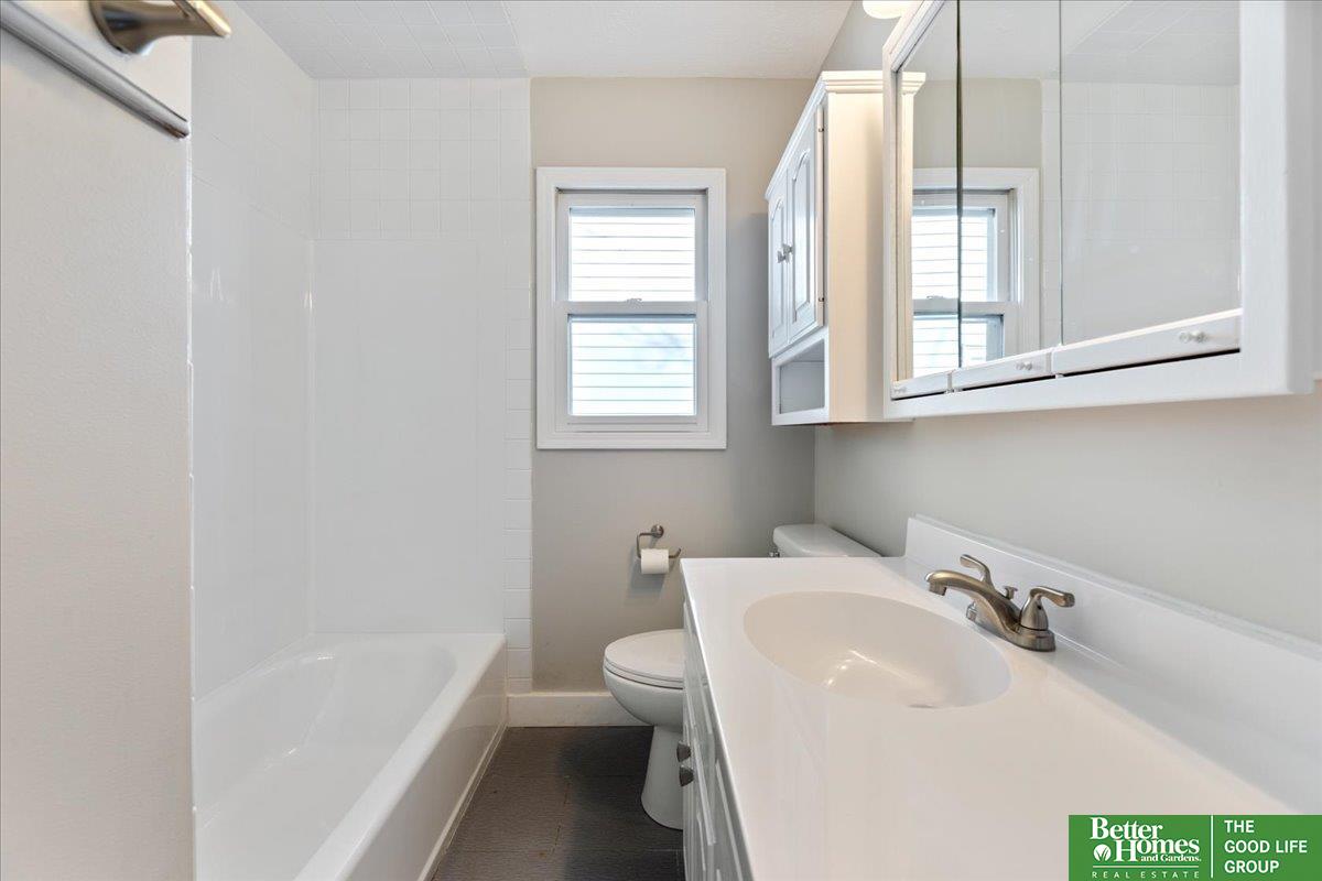 2325 N 70th Street