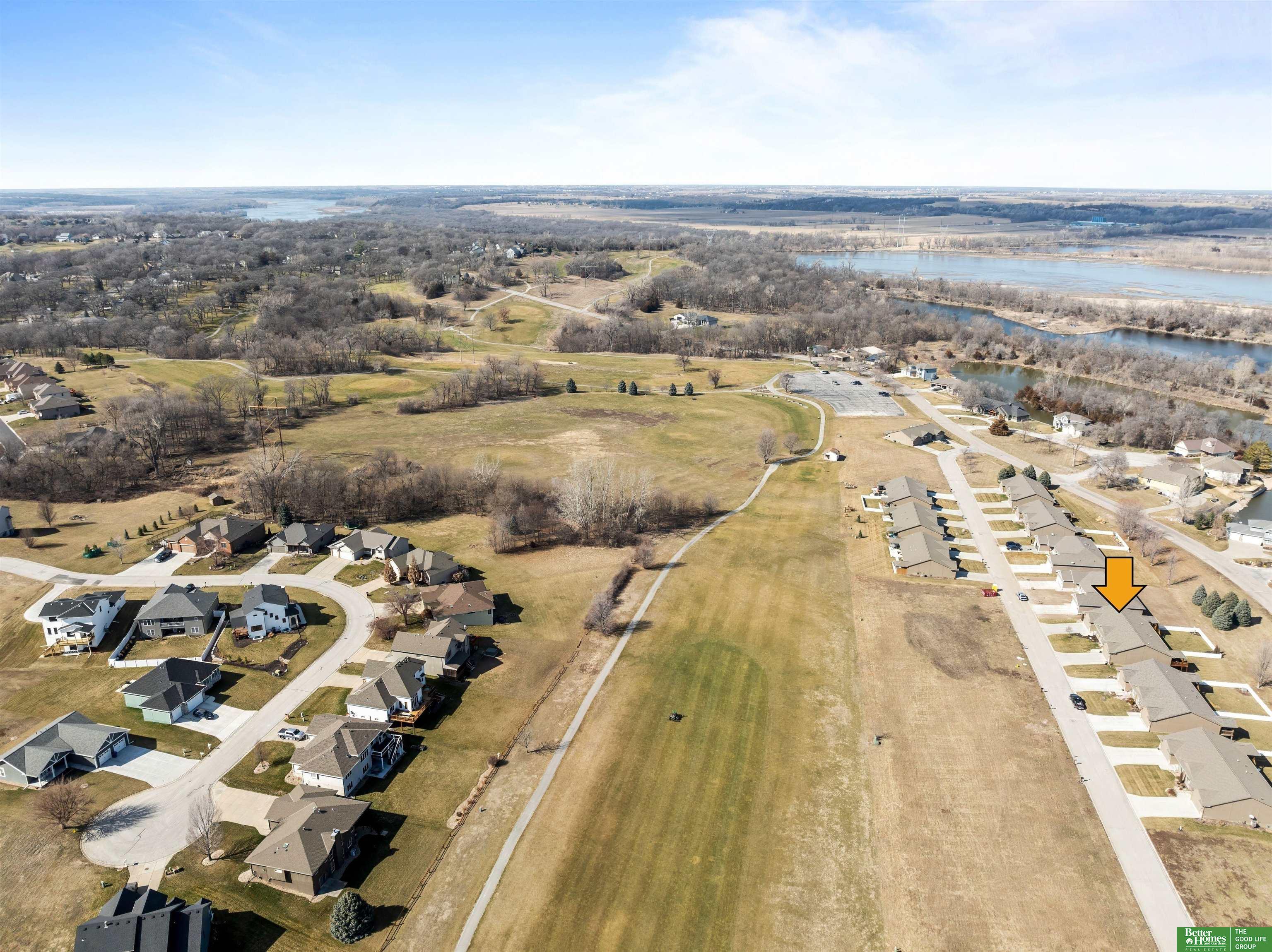 2914 Lakeside Drive