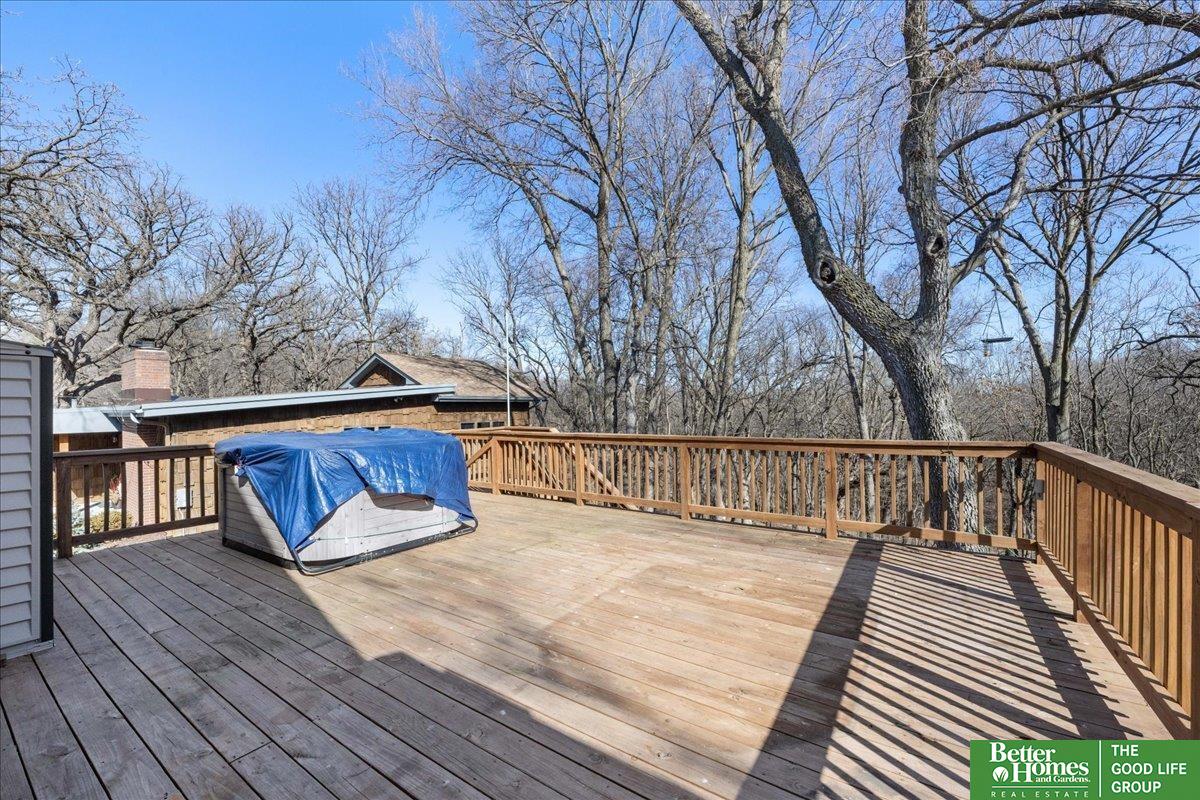 1015 Bellevue Boulevard S
