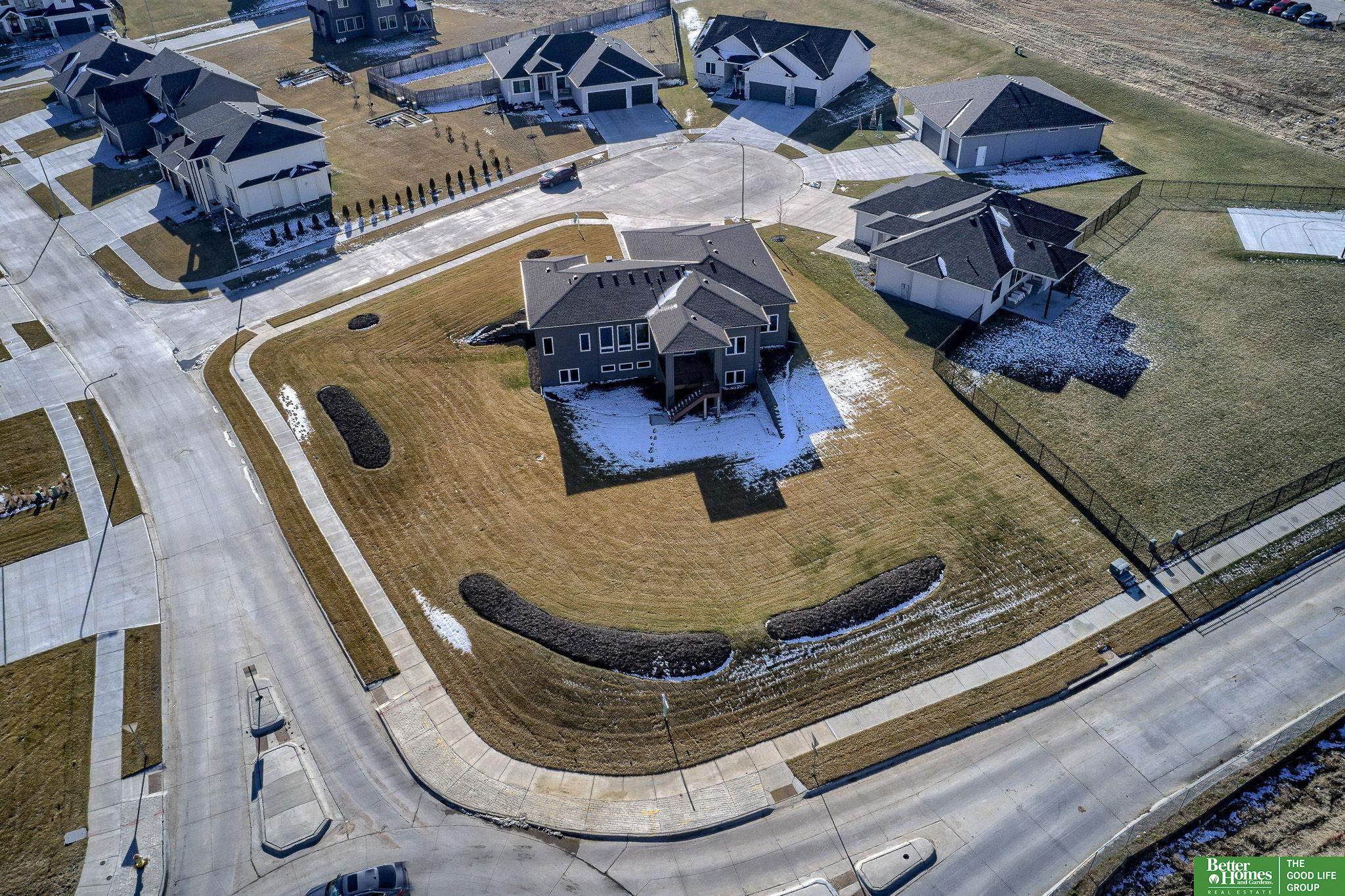 18504 Wirt Circle