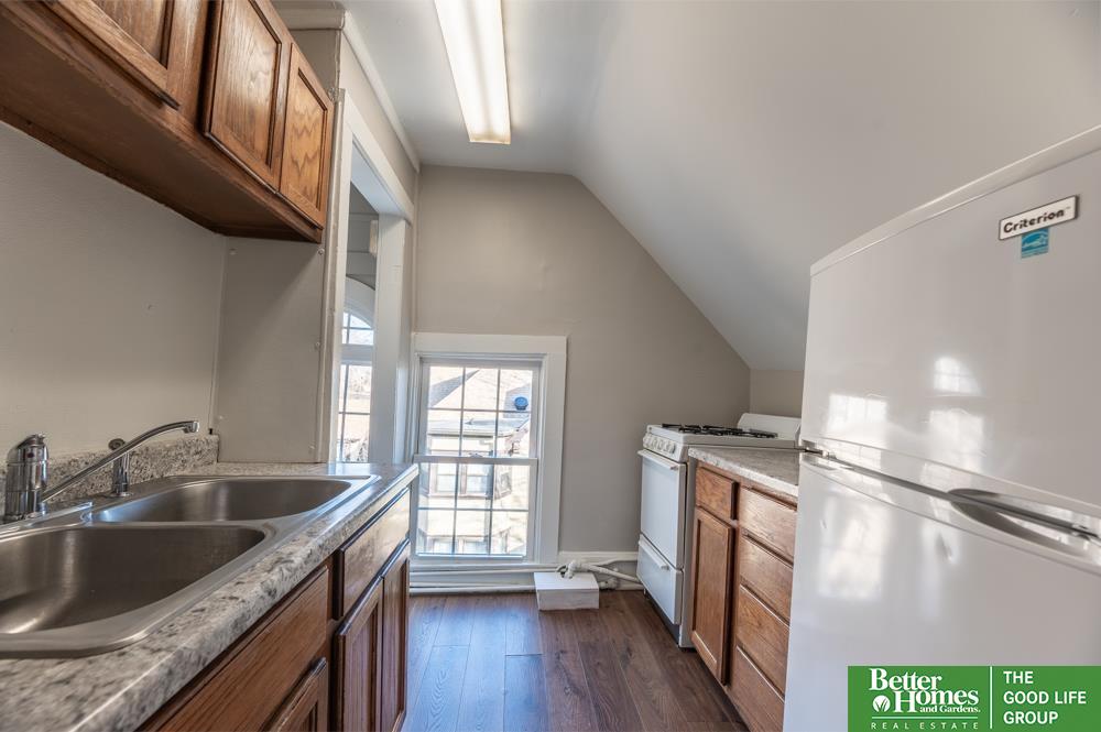 138 N 38th Avenue