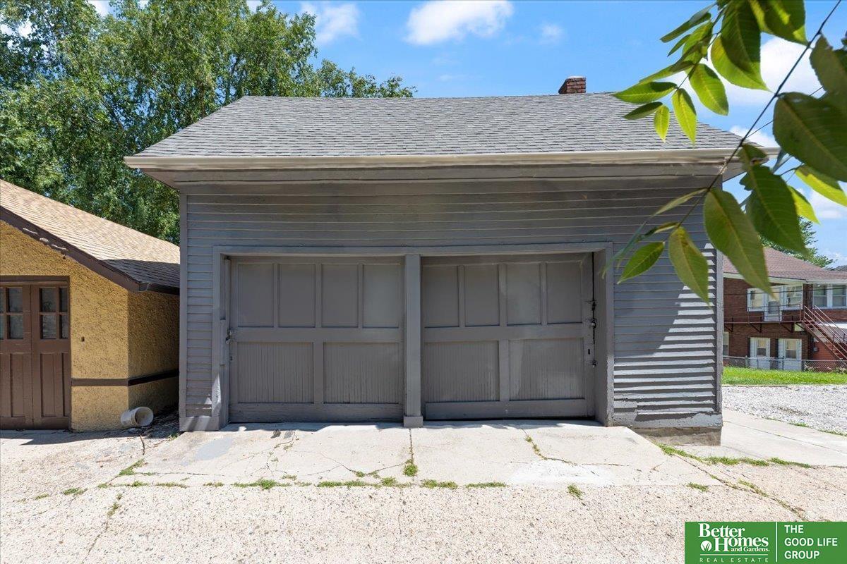 138 N 38th Avenue