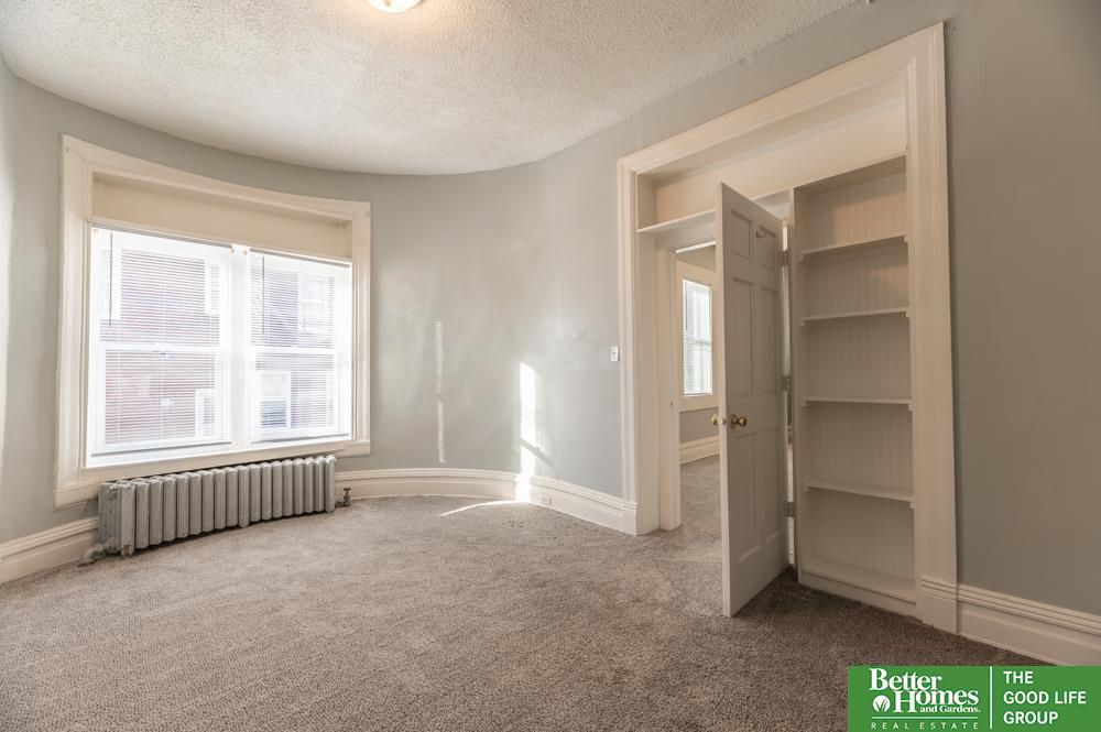 138 N 38th Avenue