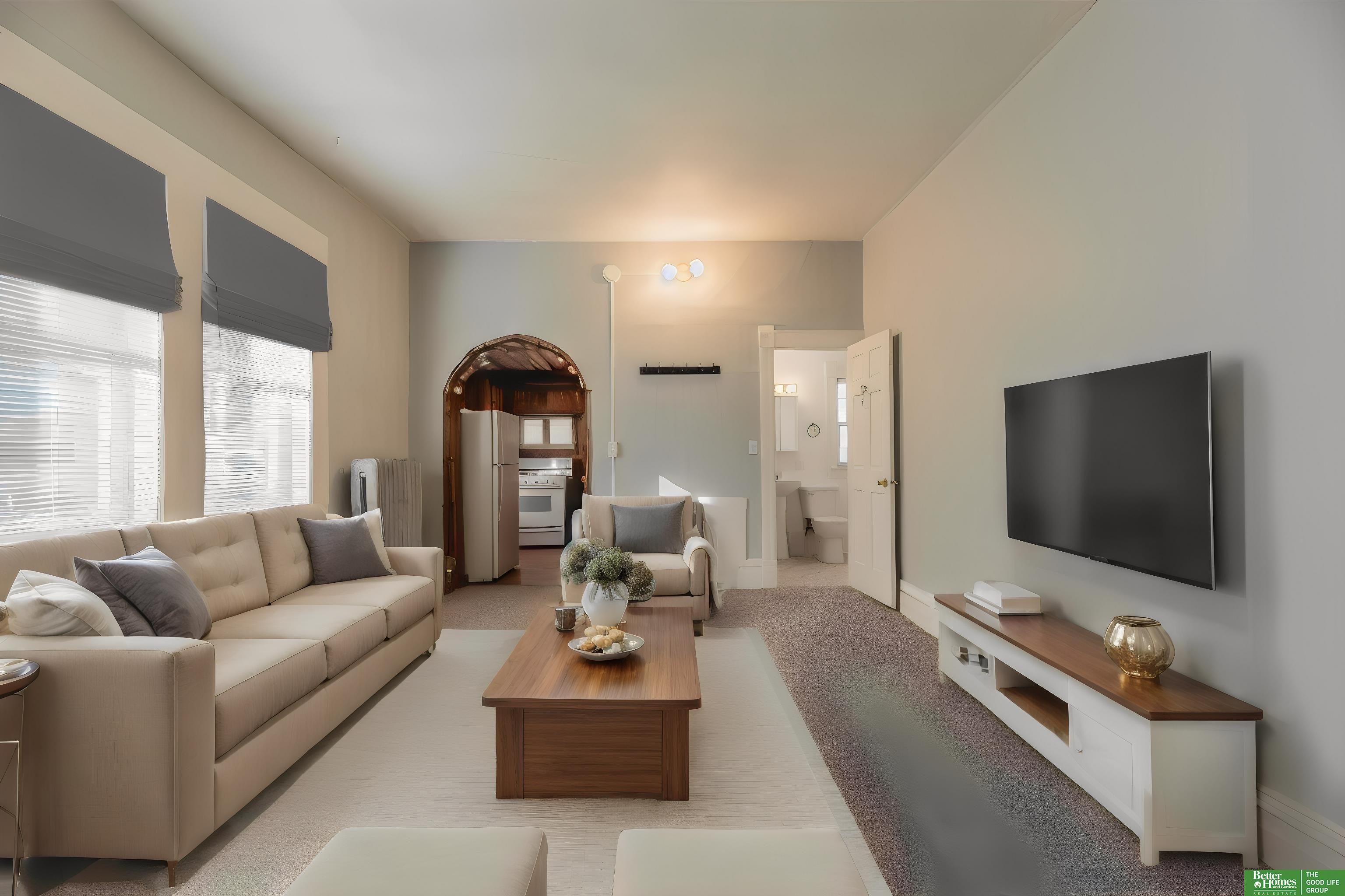 138 N 38th Avenue