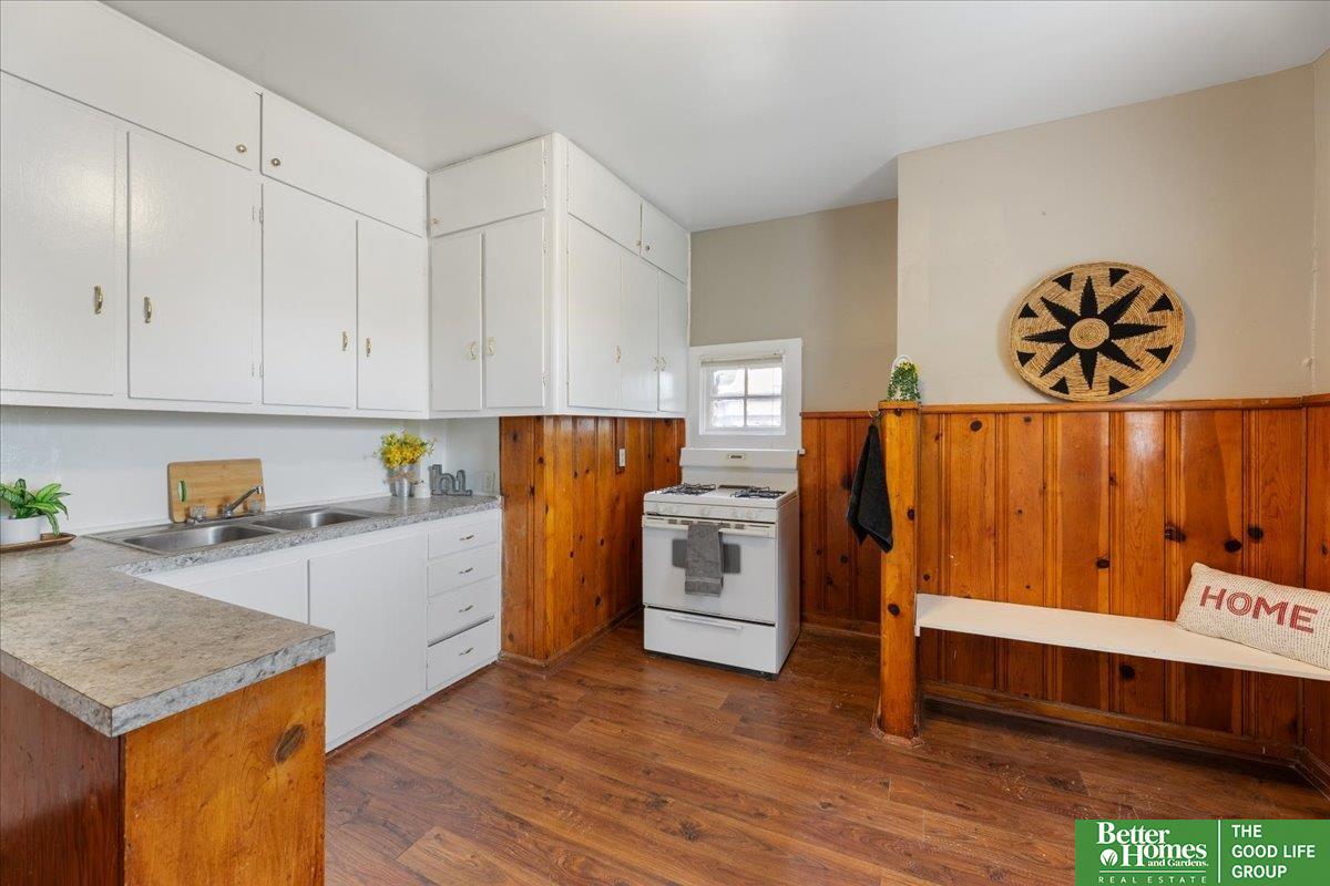 138 N 38th Avenue