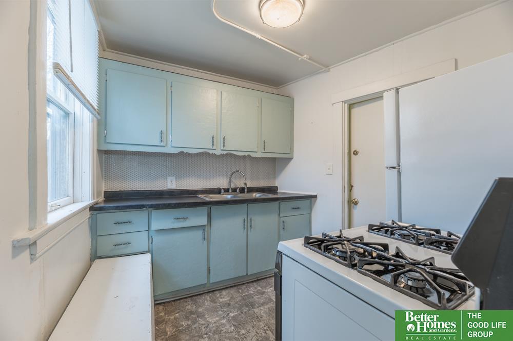 138 N 38th Avenue