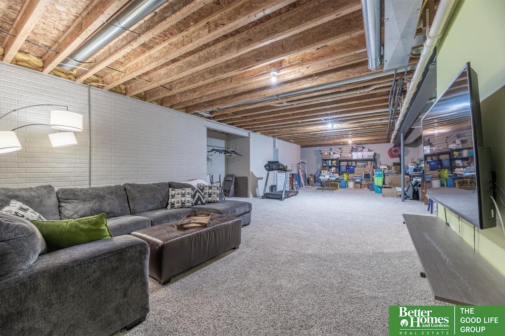 2702 Morrie Drive