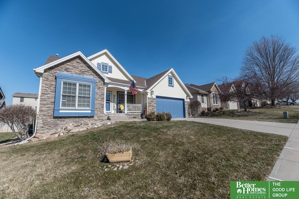 2702 Morrie Drive