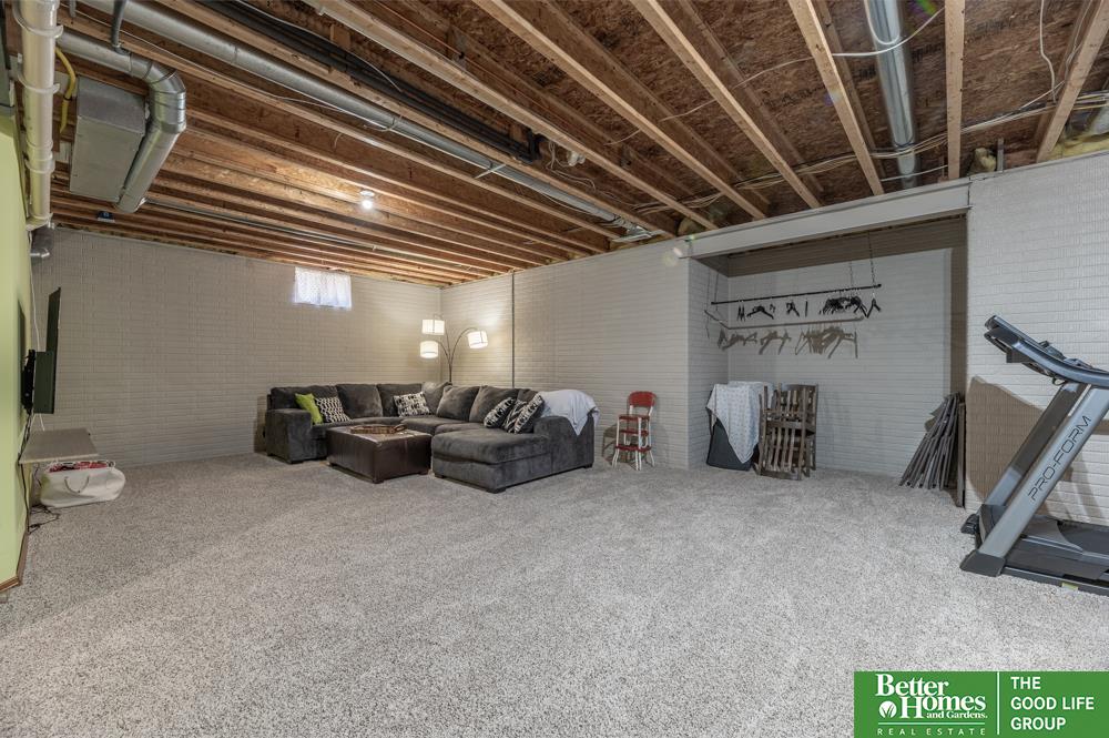 2702 Morrie Drive