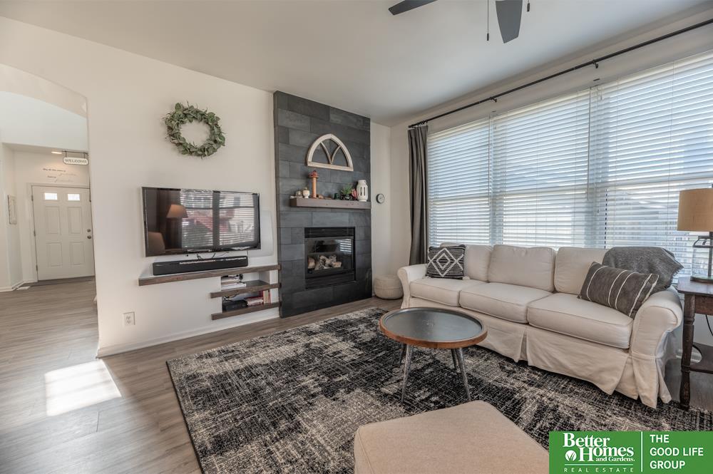 2702 Morrie Drive